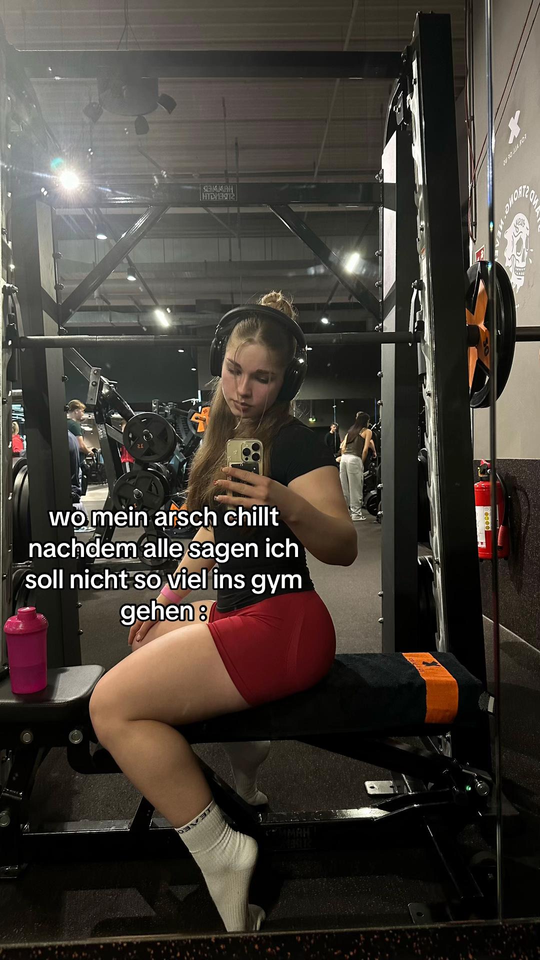 @annika