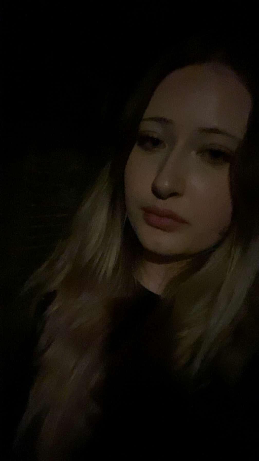 @😸