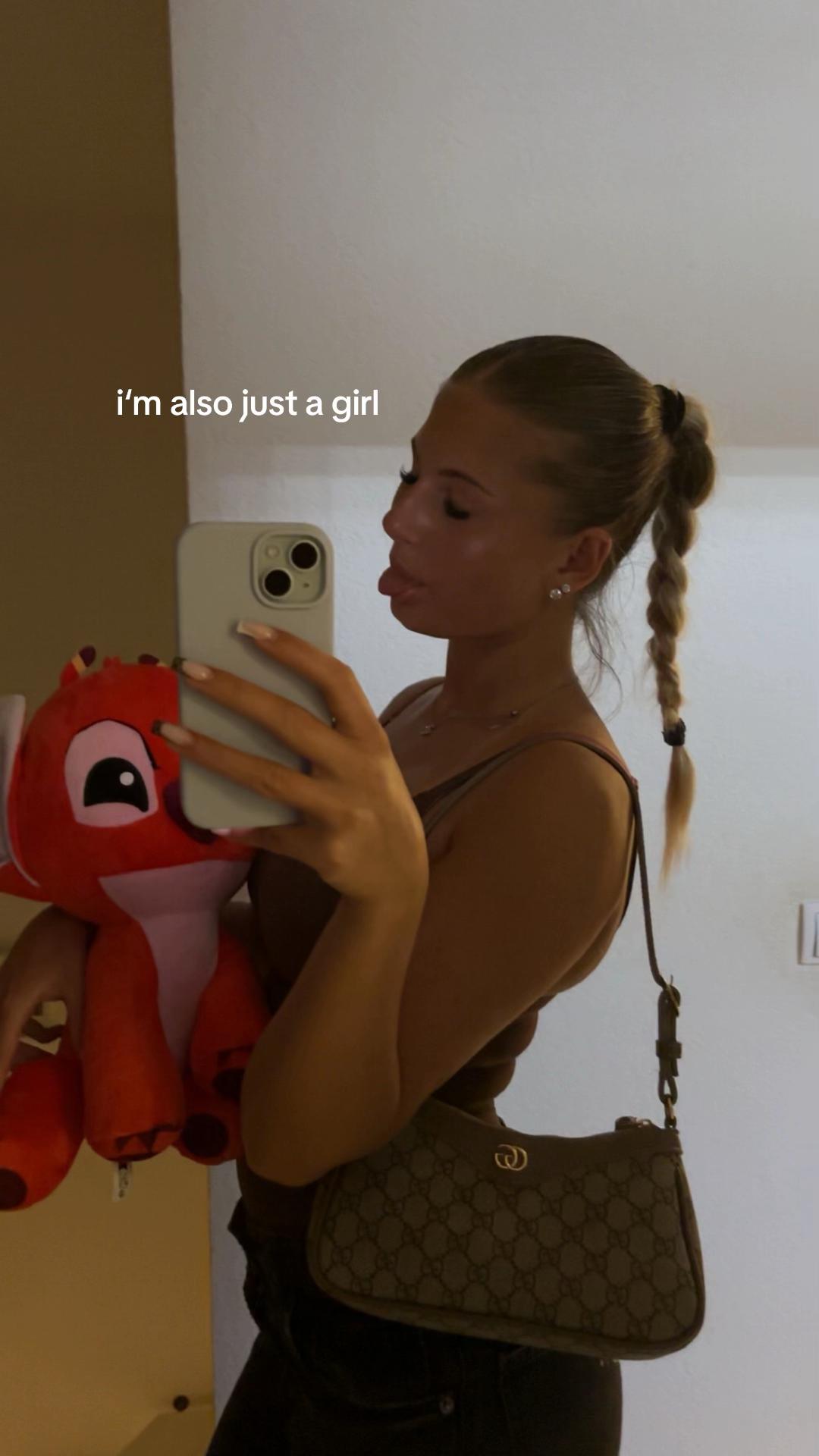 @queenice
