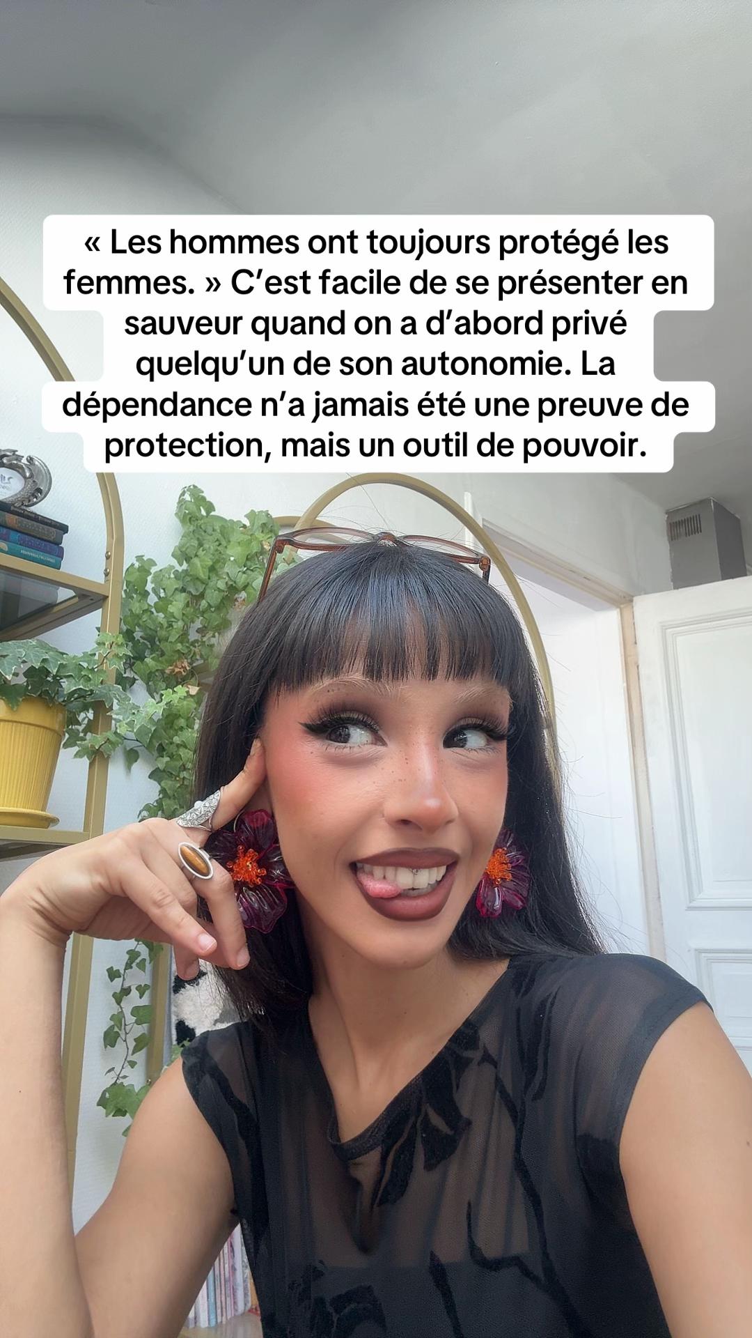 @PinkNeon