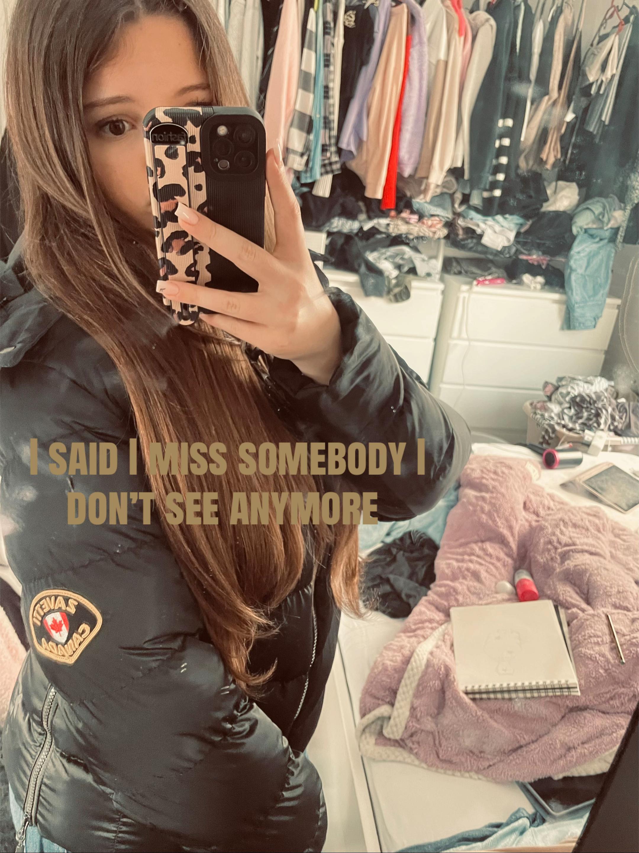 @𝓶‘
