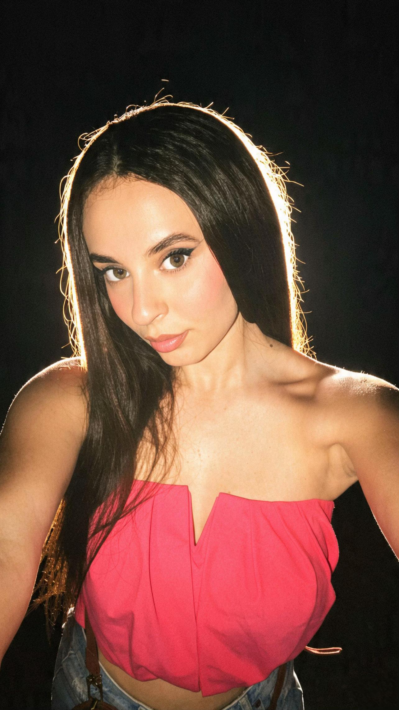 @Adelina Çullhaj