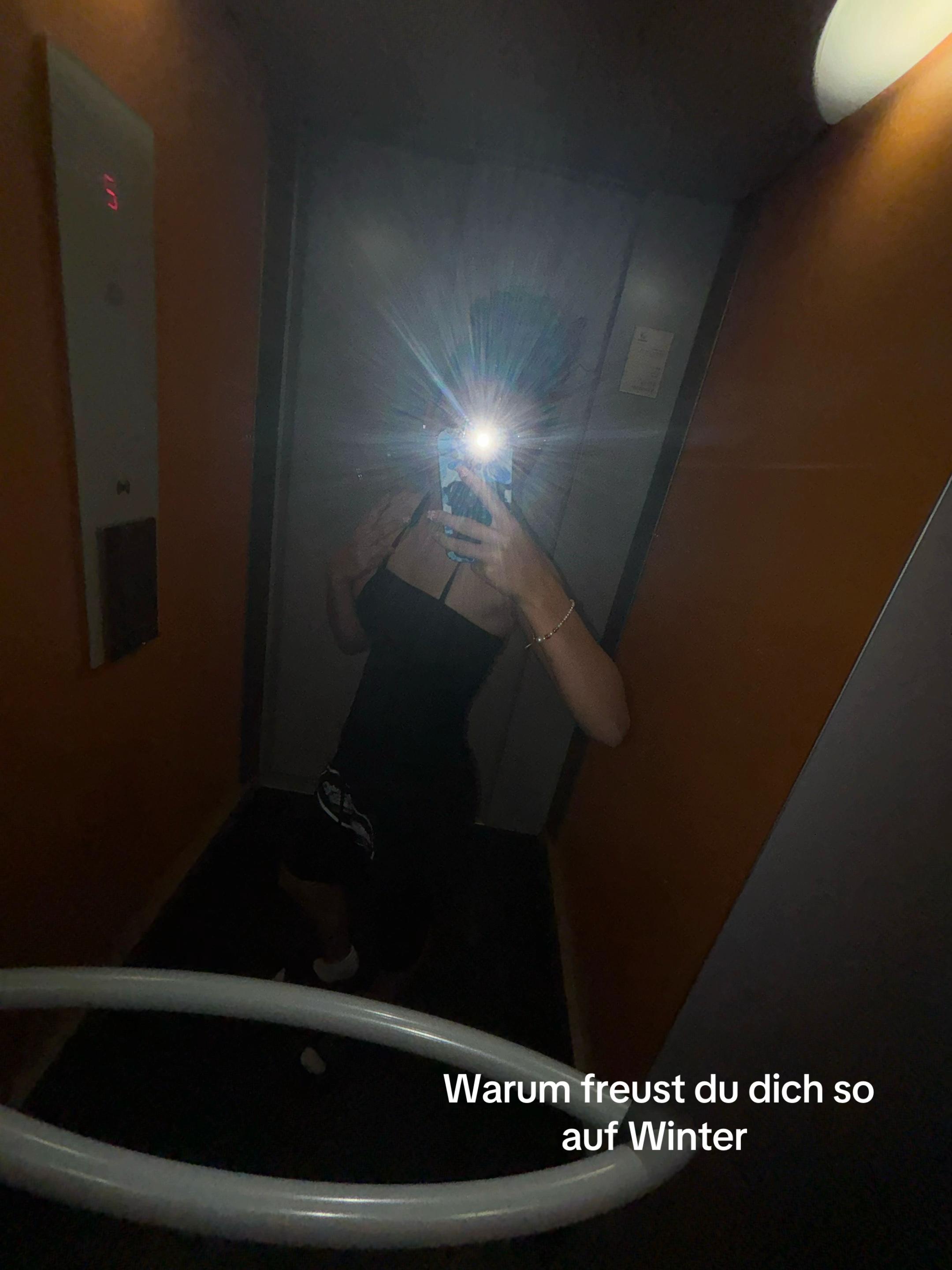 @Maila✝️