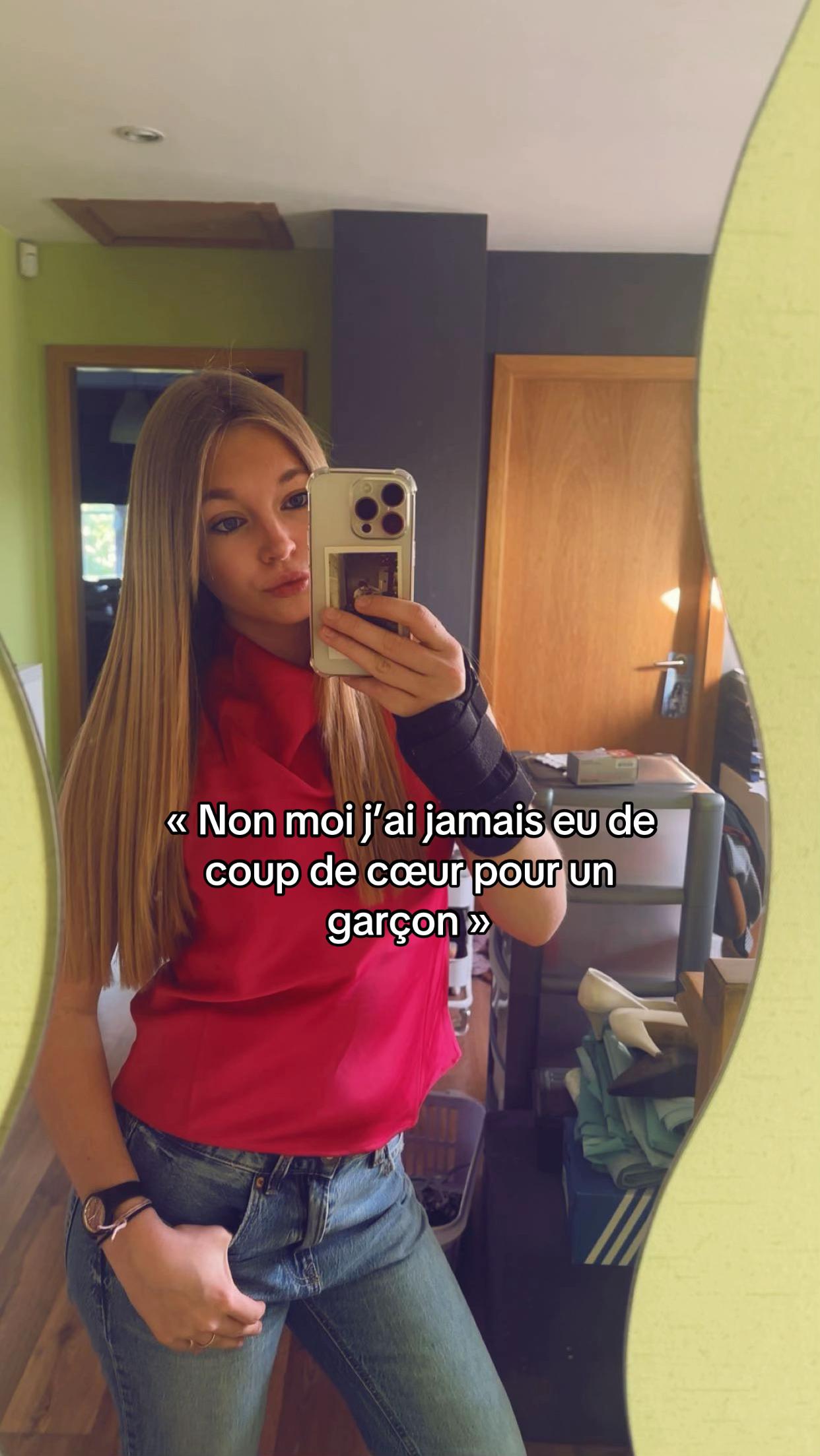 @𝐀𝐛𝐢_𝐚𝐝𝐫