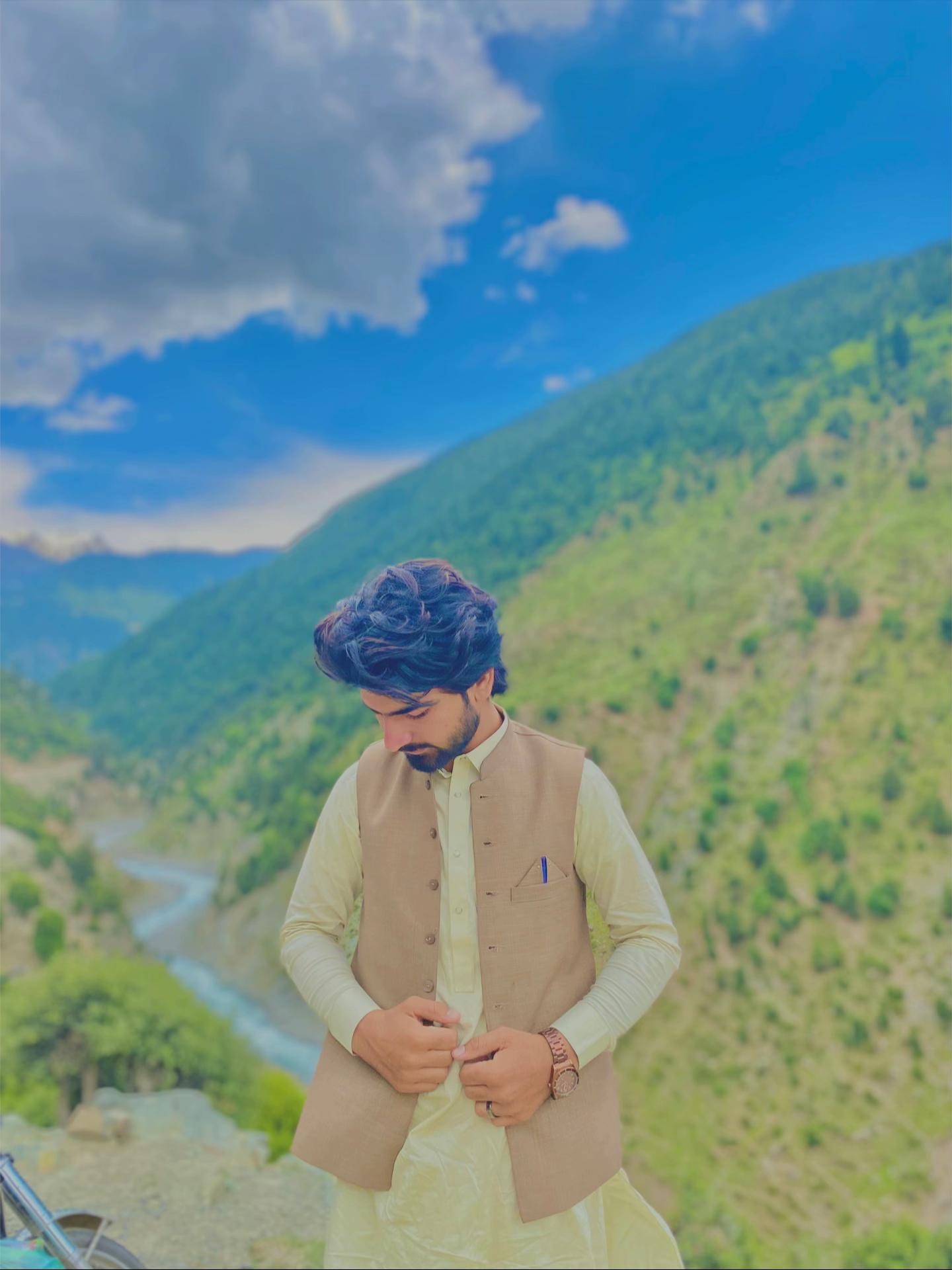@𝕊𝔸&hellip;