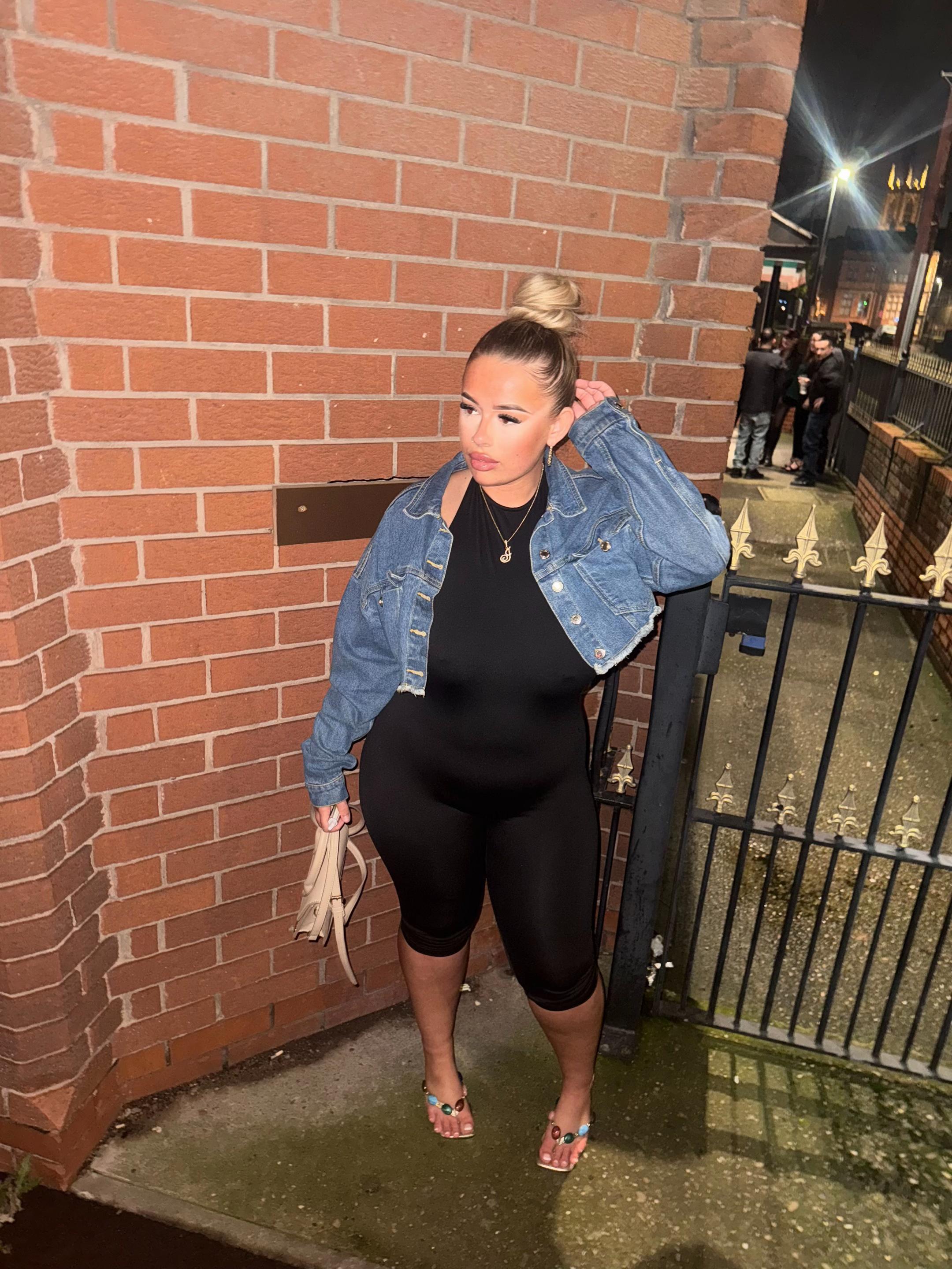 @Jessica-m&aelig;🤍🧿🍒