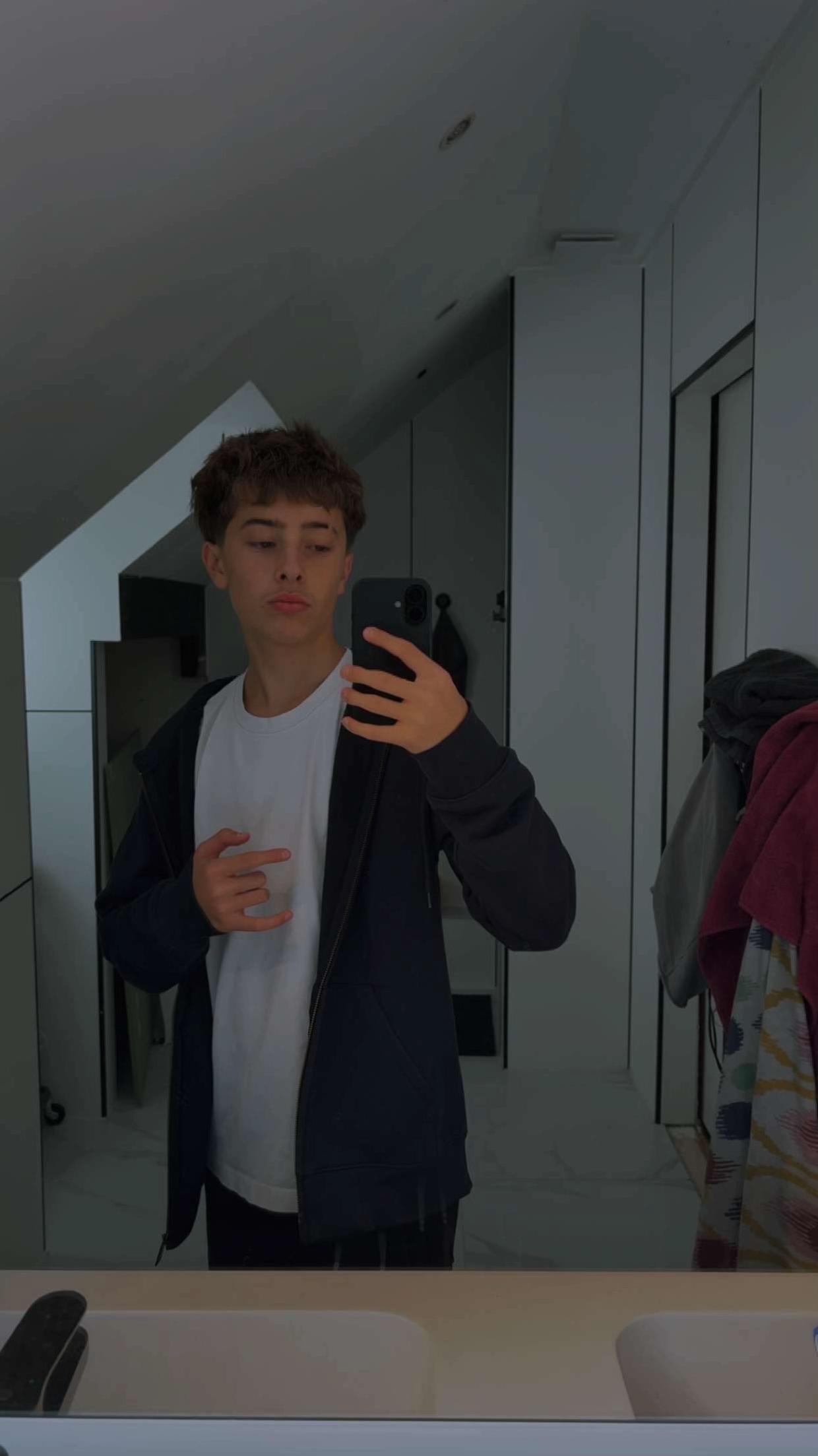 @Jls012