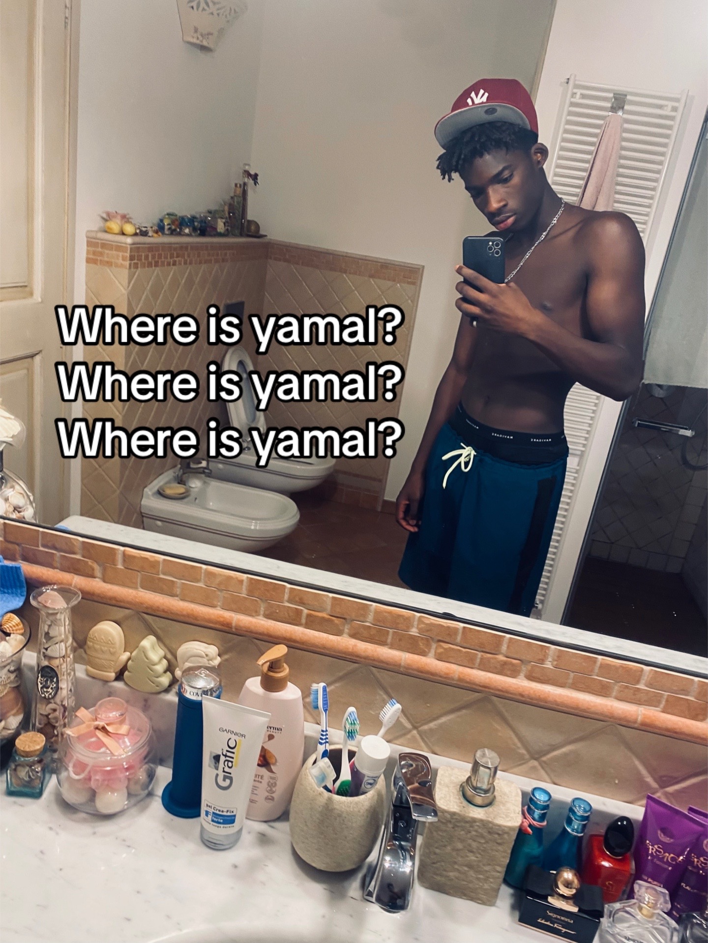 @Momo