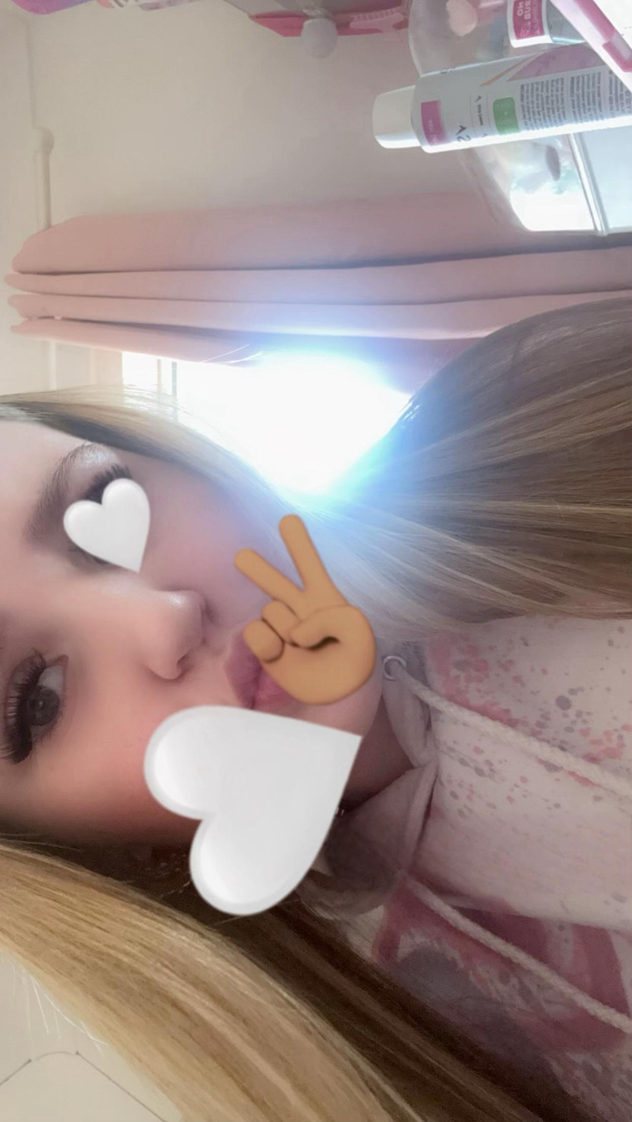 @𝐸𝑣𝑖𝑒𝑀𝑎𝑒𝑆𝑡𝑜𝑘𝑒𝑙𝑙♡︎
