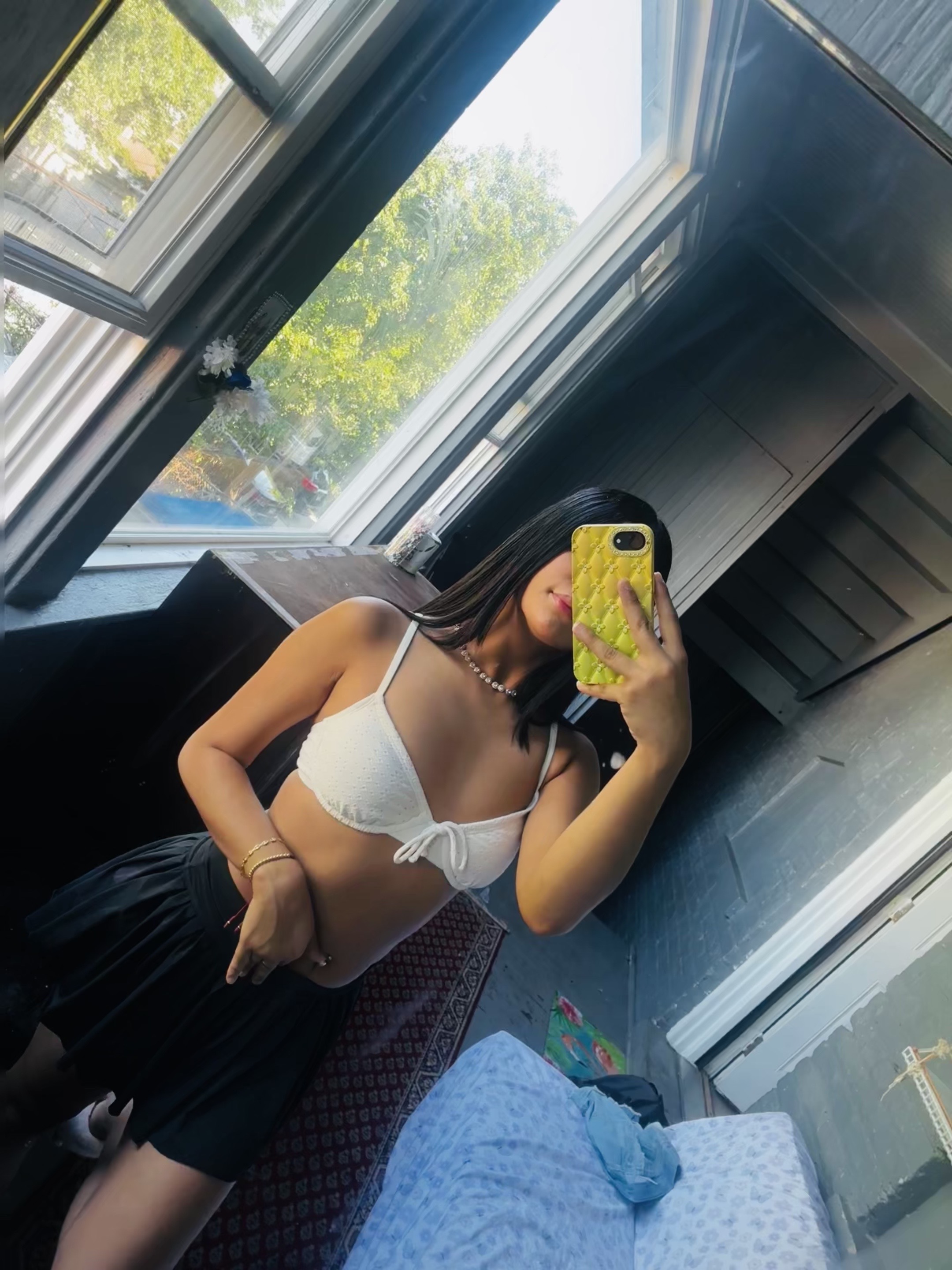 @Yia