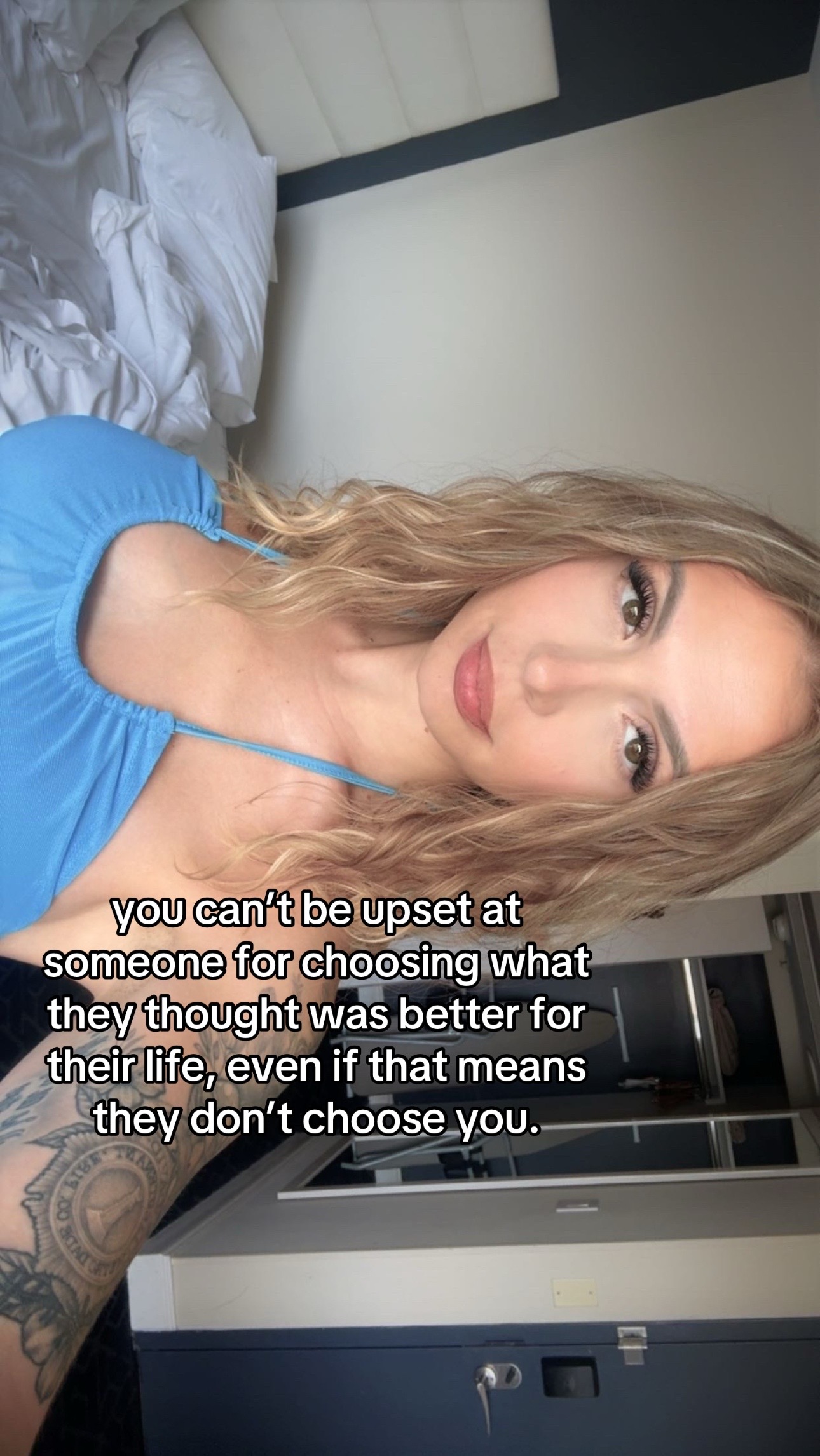 @niki&nicole