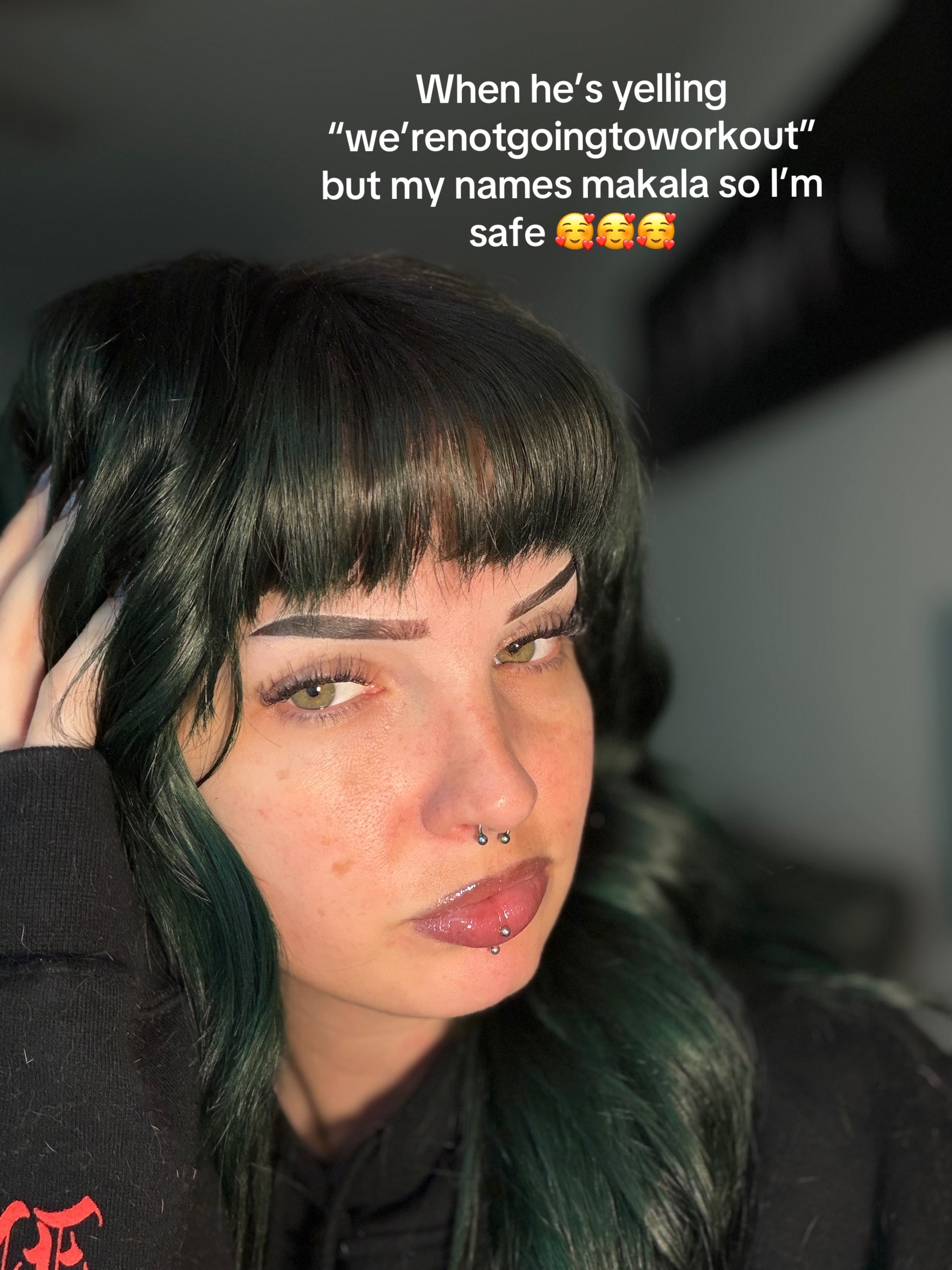 @Makala 🕯️🦇🥀