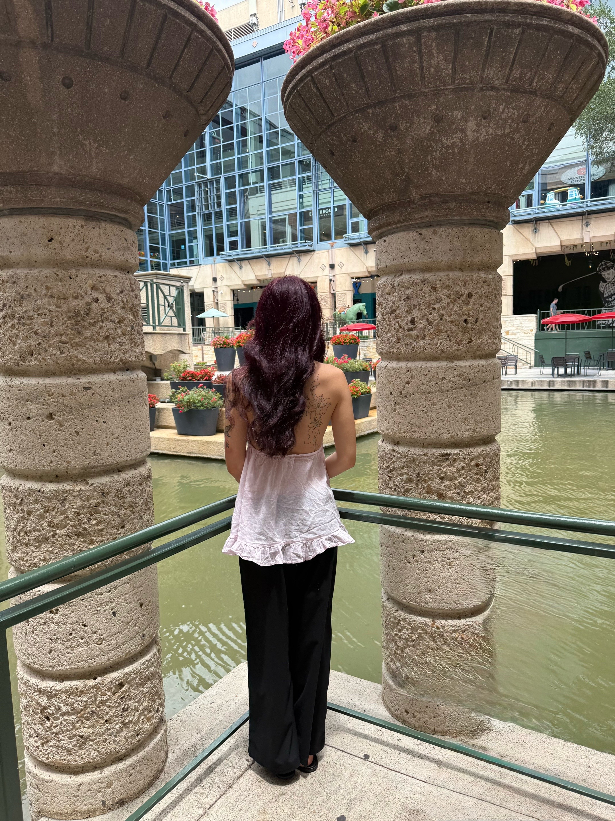 @cherlizabeth