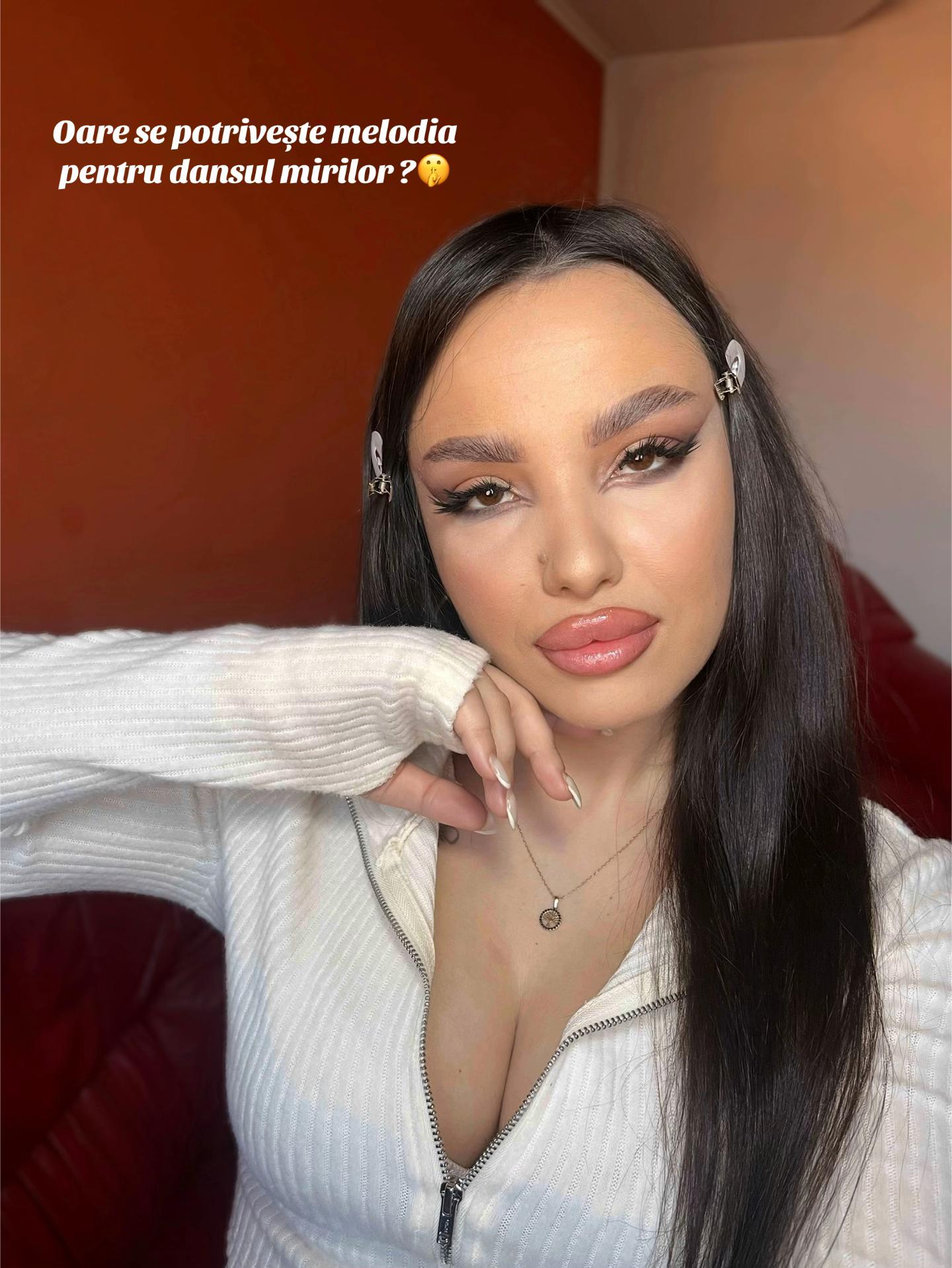 @Valentina Maria