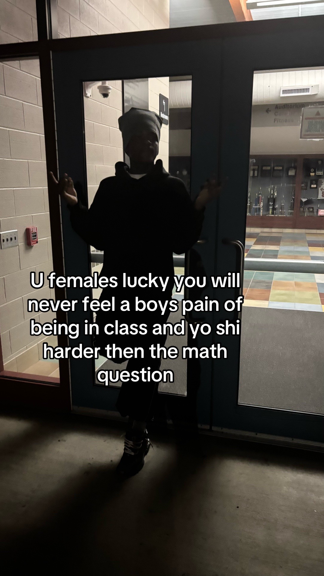 @Uzii