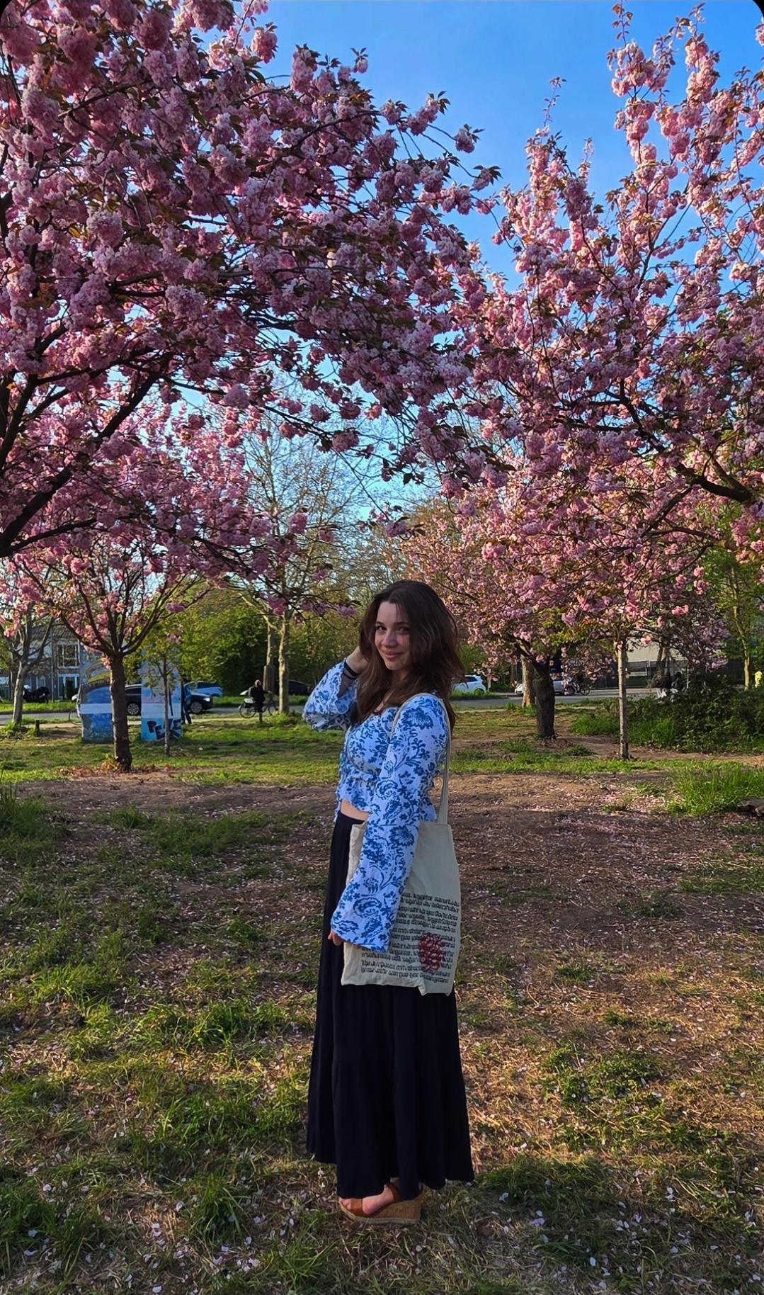 @Charly👷♀️🎨