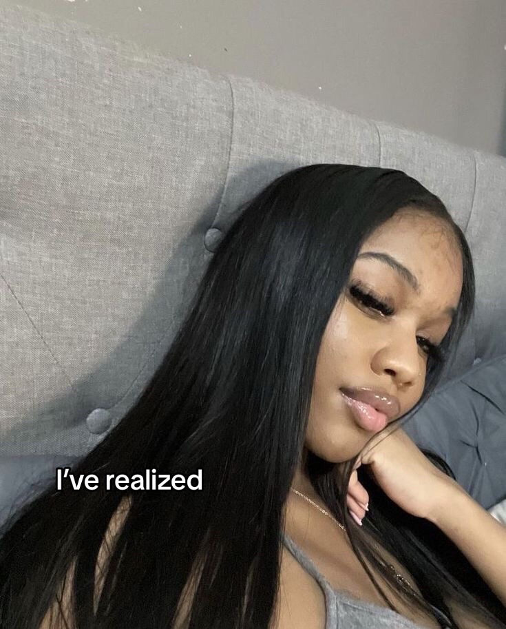 @ᥫ᭡.