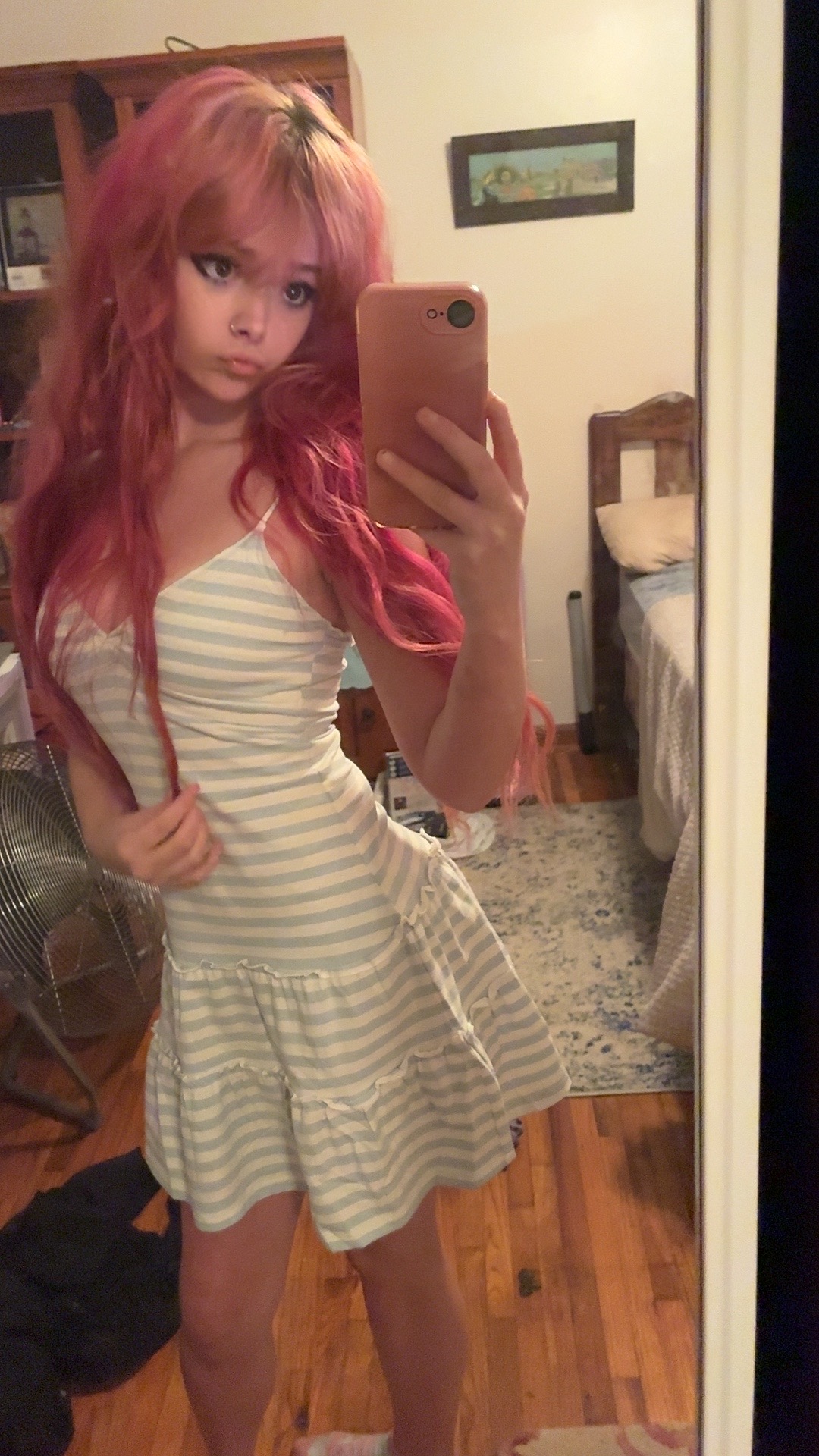 @🖤