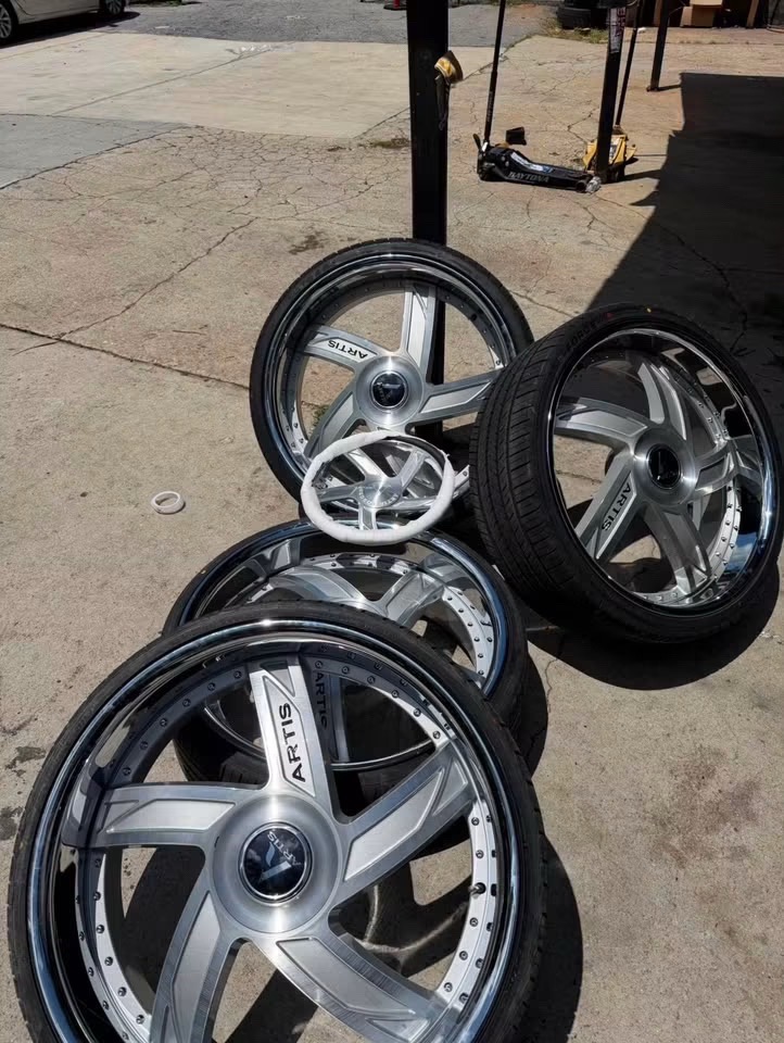@Vertex Vehicle Solutions