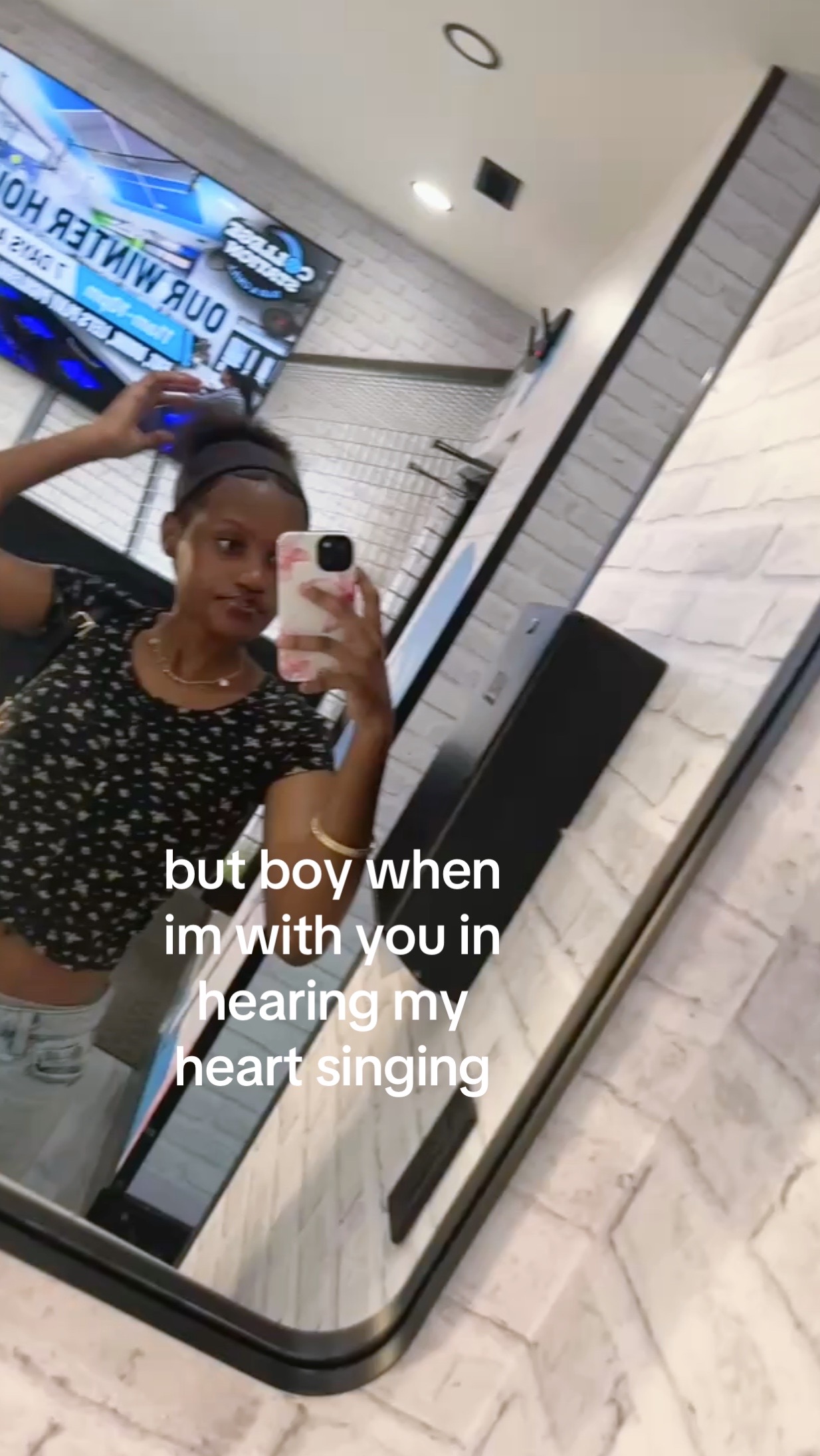 @secrettlittlegalleryyy_