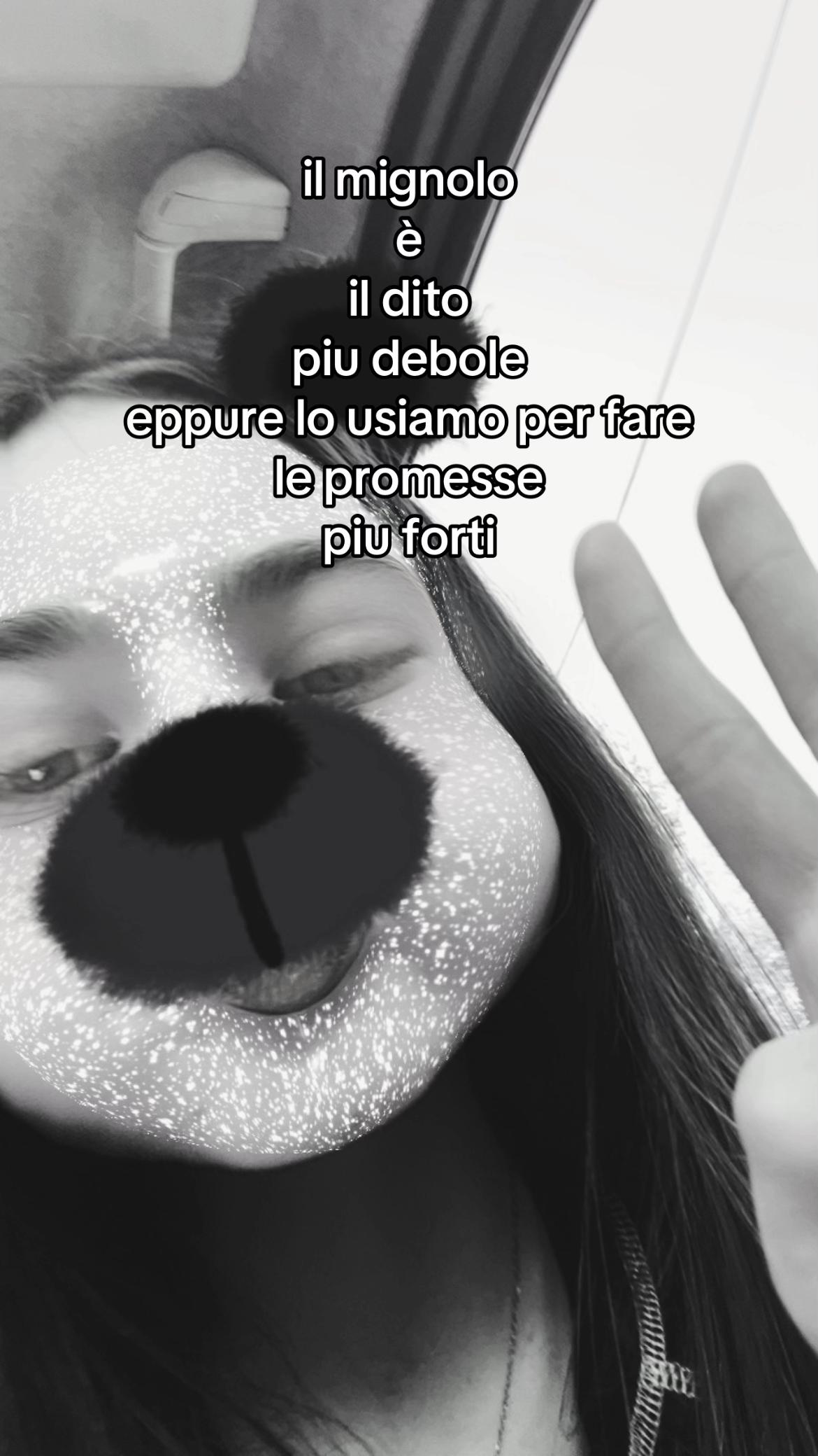 @🫨
