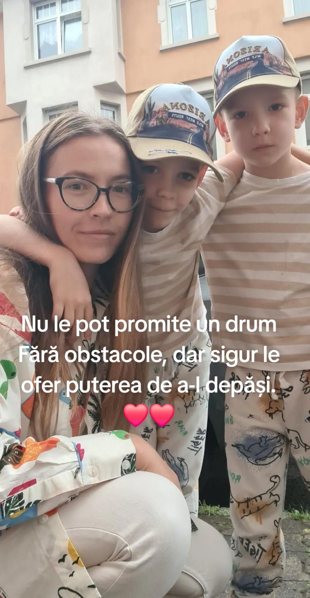 @Claudia Moise