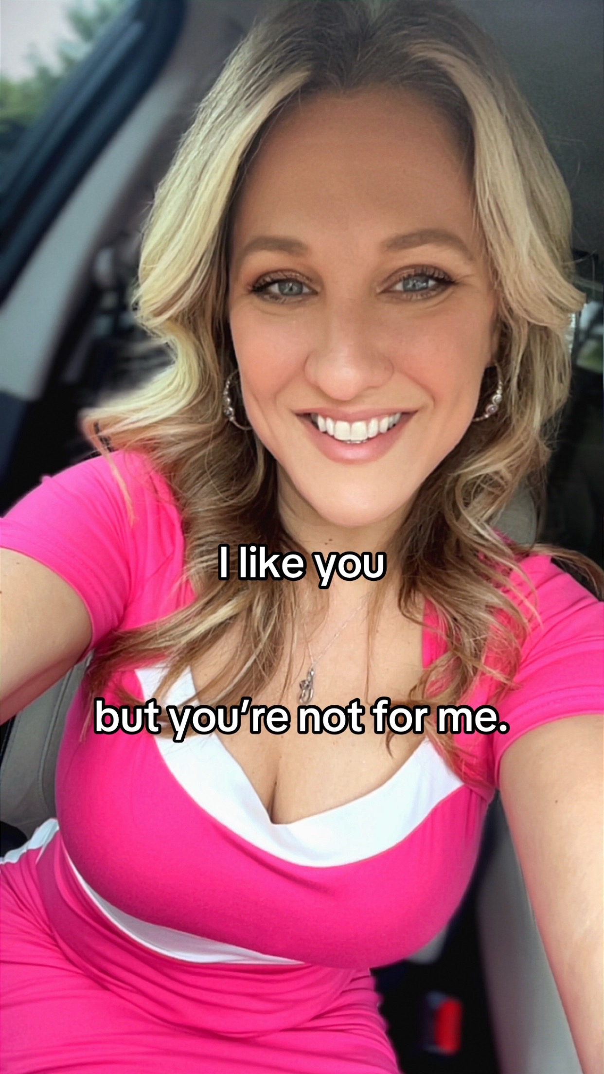 @HappilyTX