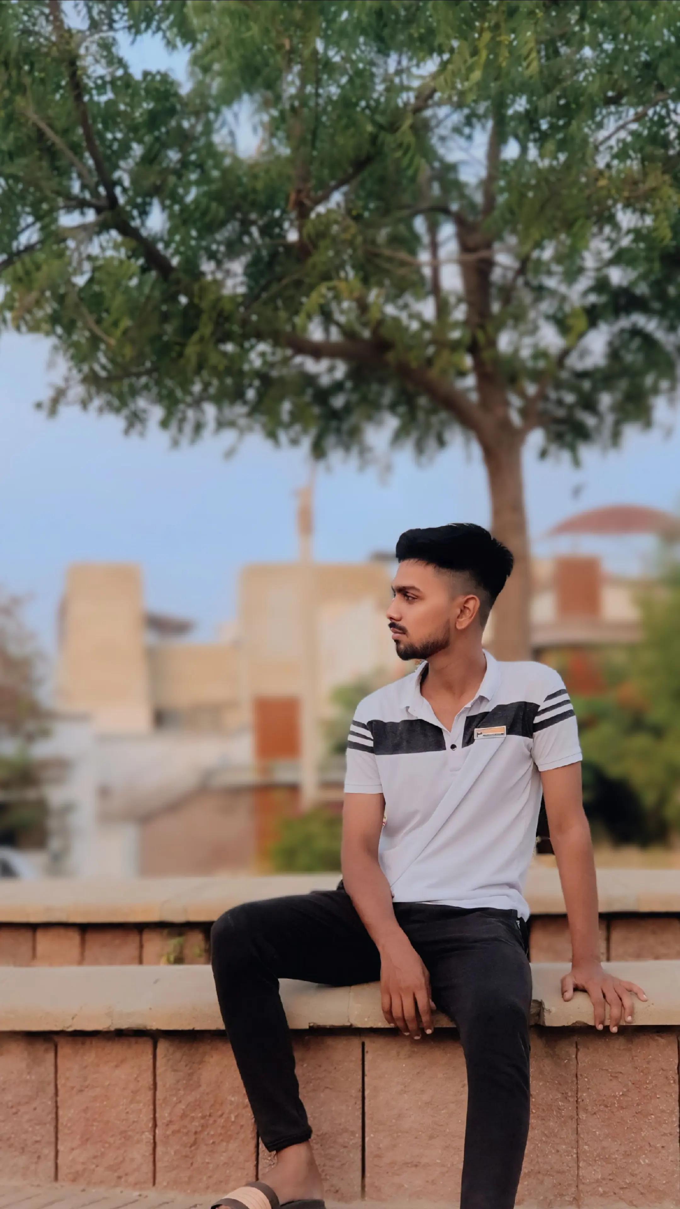 @syed_hamza_hussain