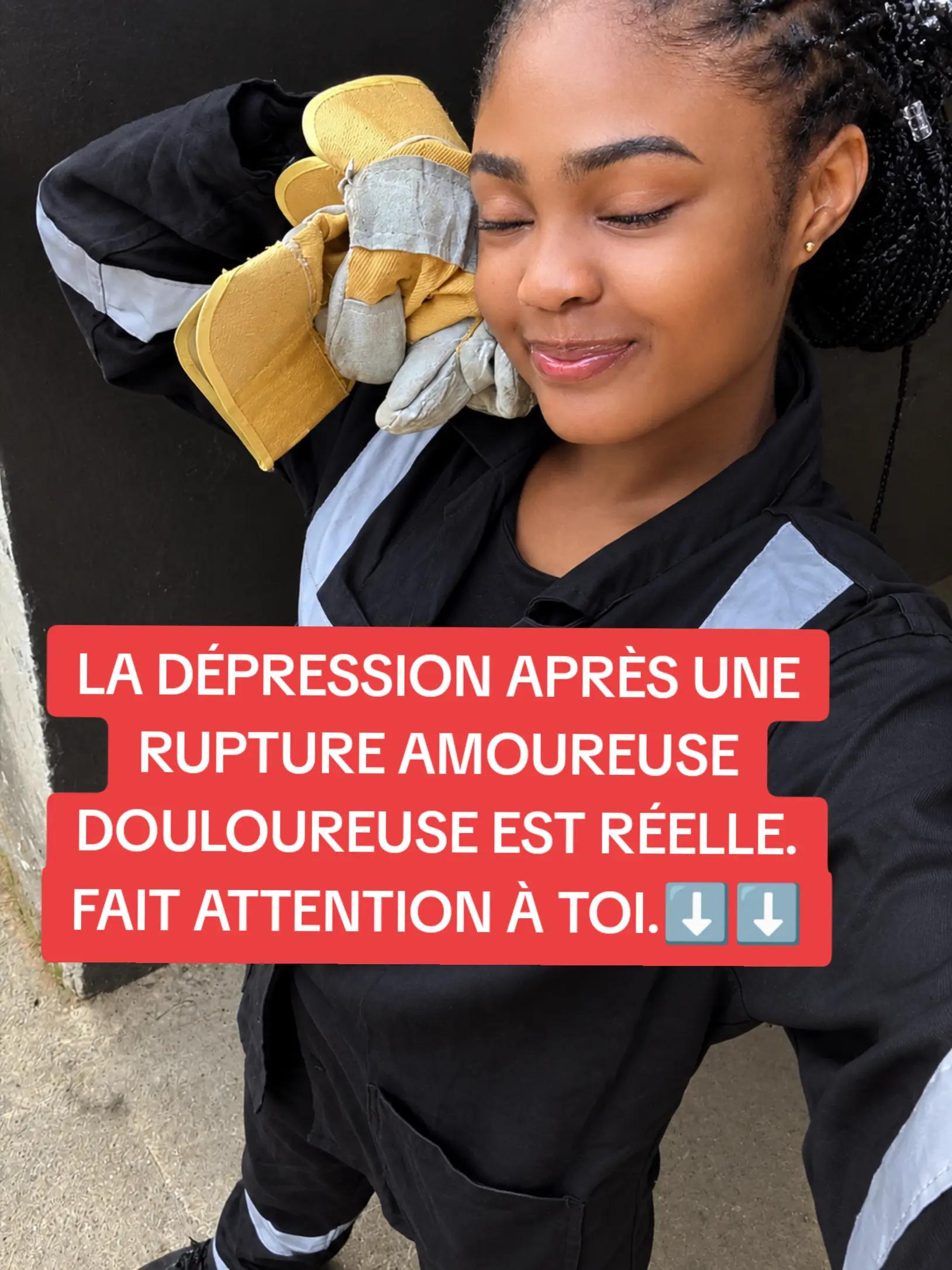 @đšđŠđ«đ· Danielle_Mélahelle đ”