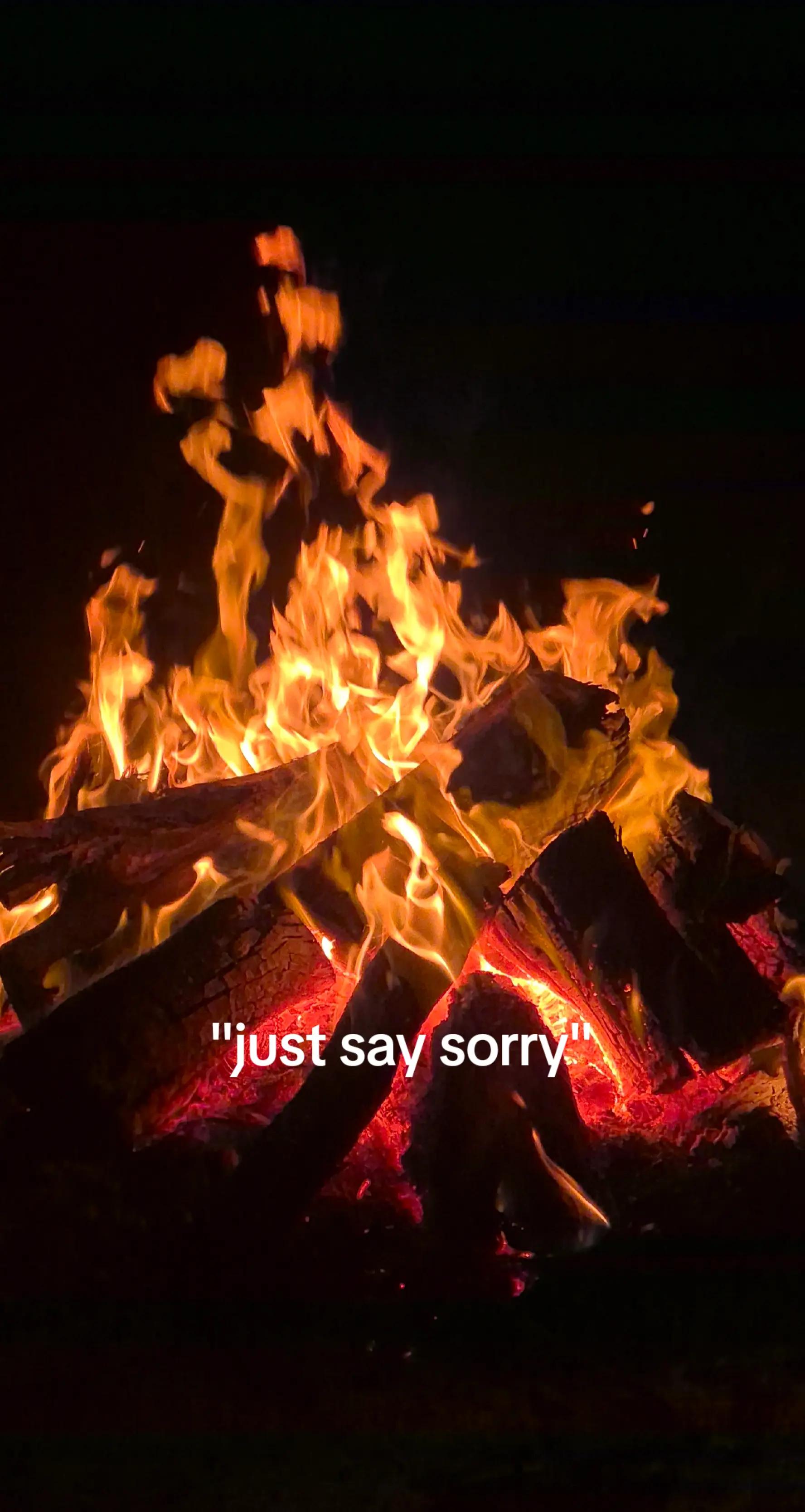 @Chloe Elliott