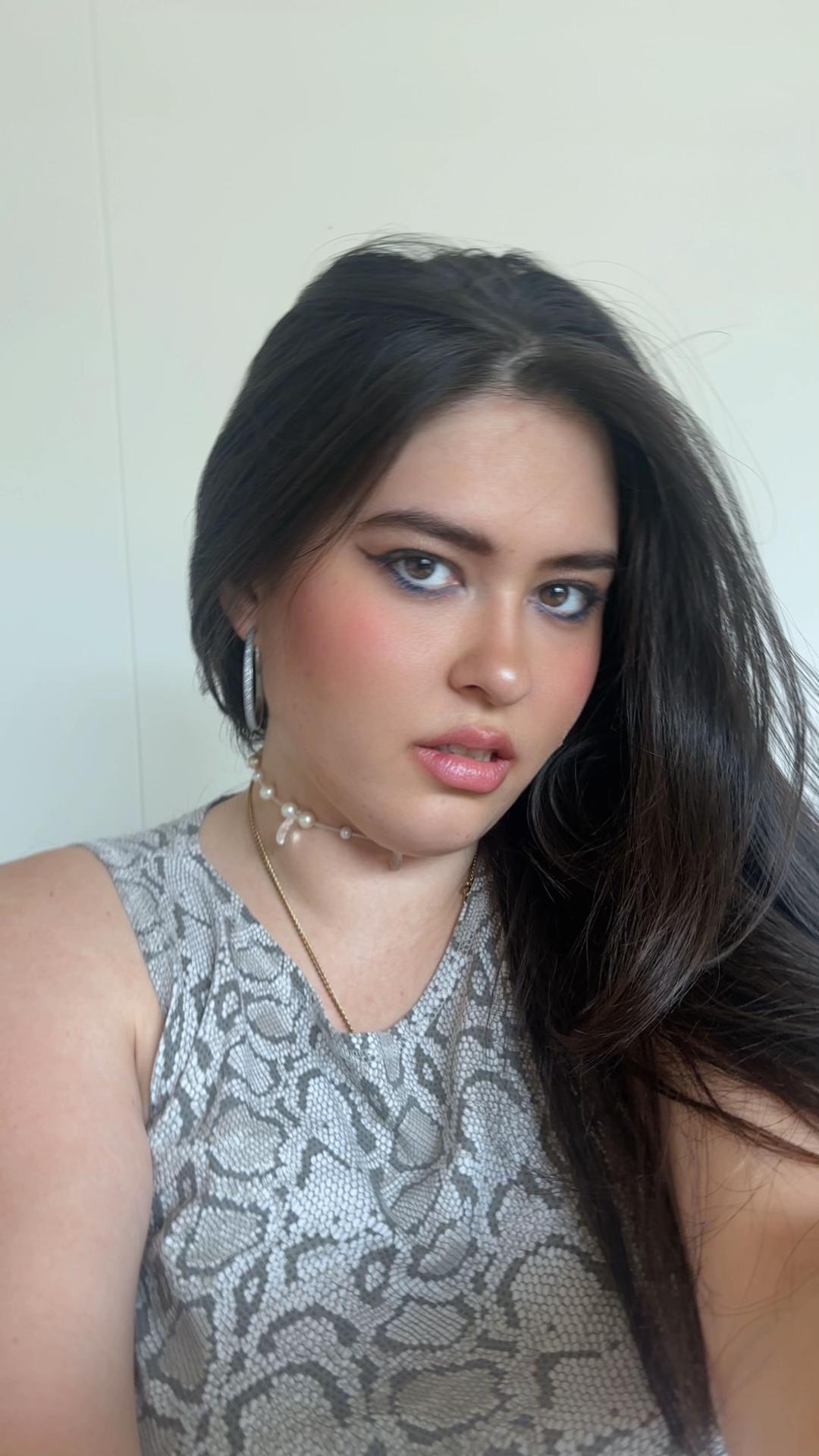 @Masha Van der Jeugt ~ Gurina
