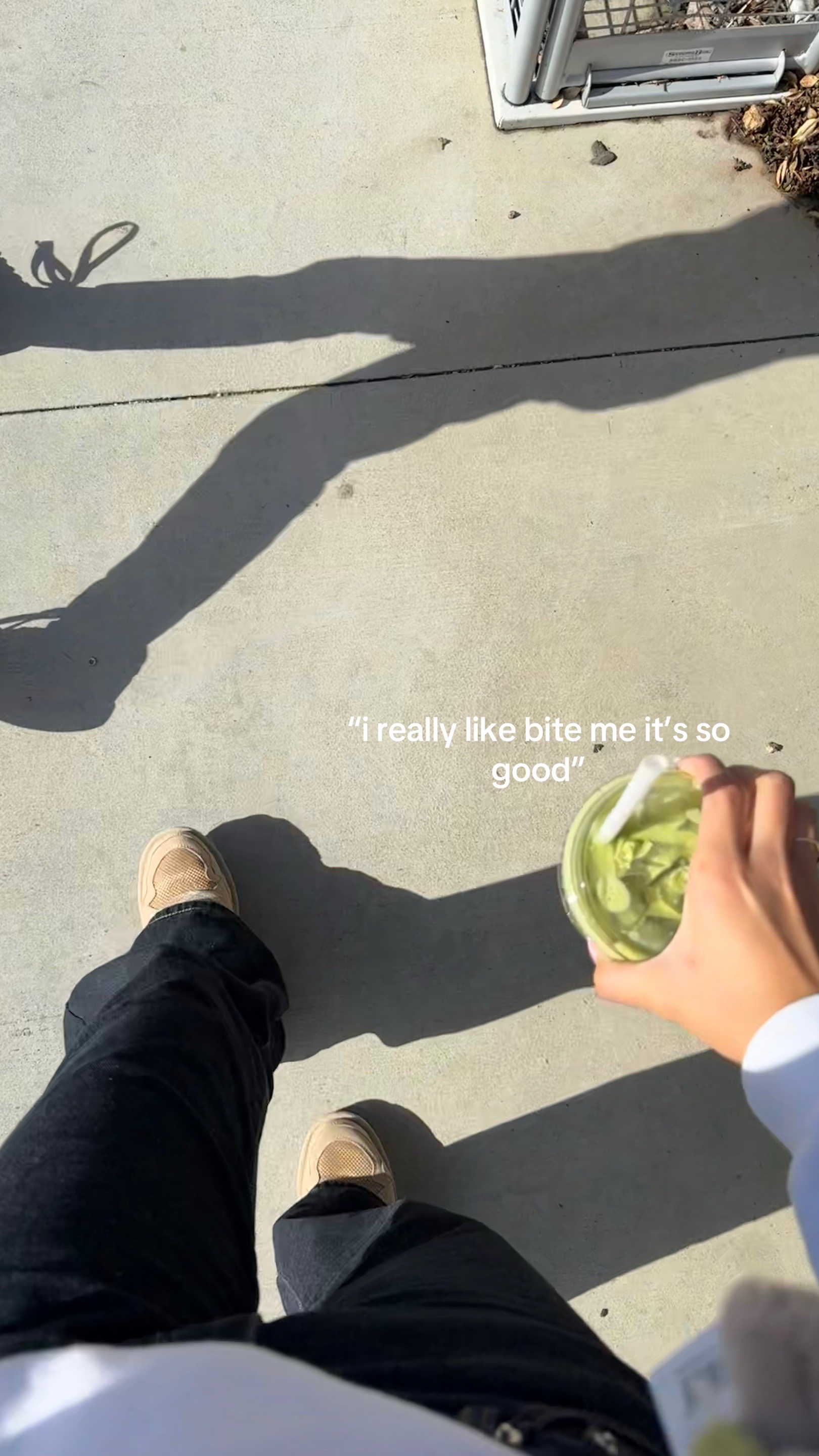 @av