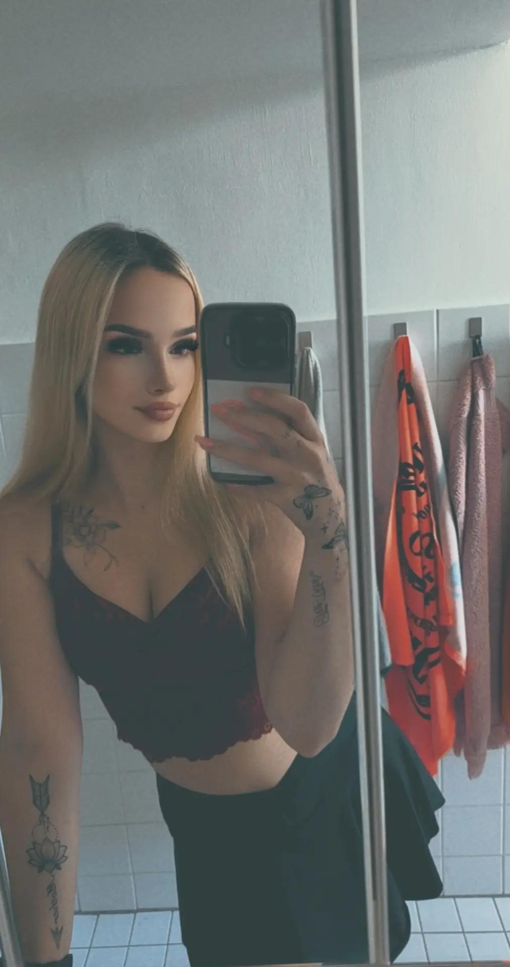 @Michelle 🖤