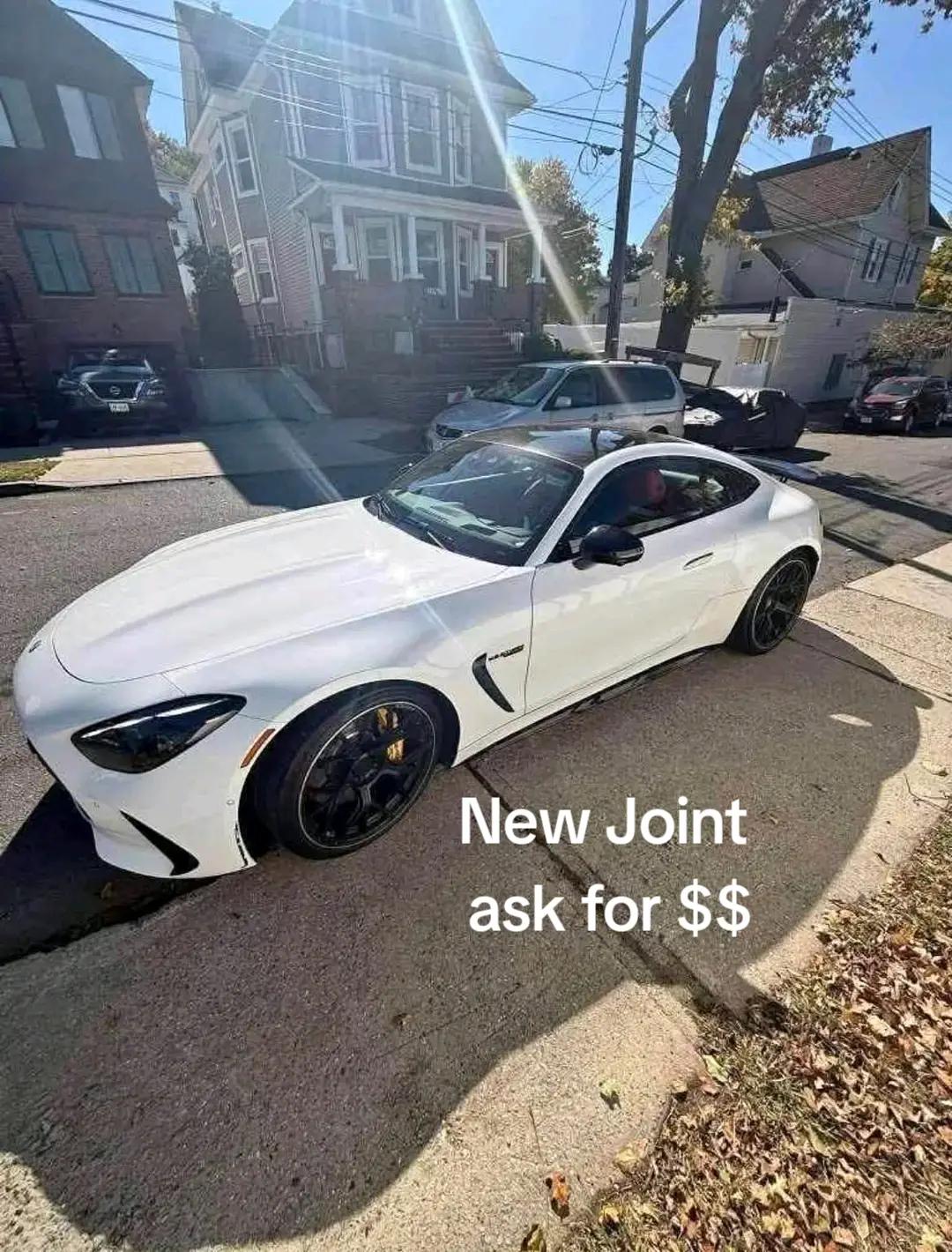 @Strikercar