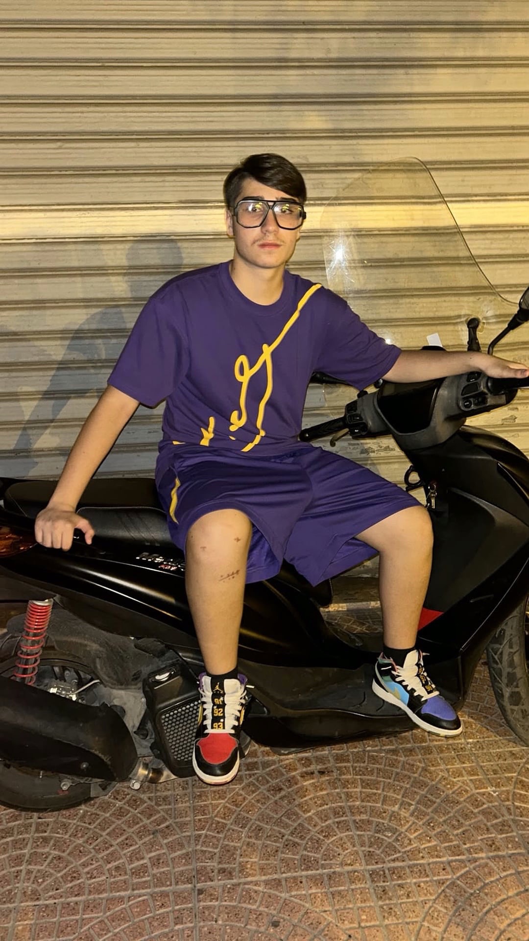 @.ᡕᠵデ气亠