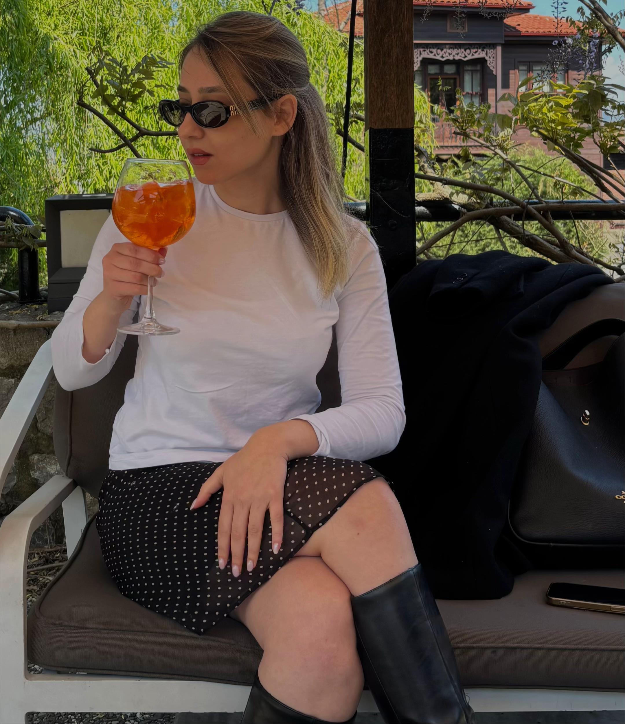@bisou