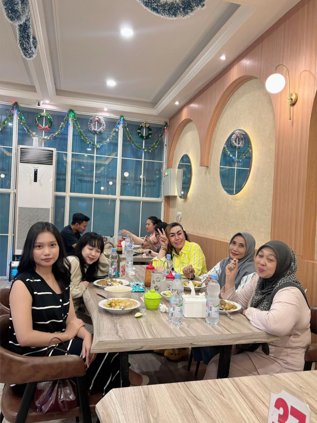 @Ayu Lestari Sari