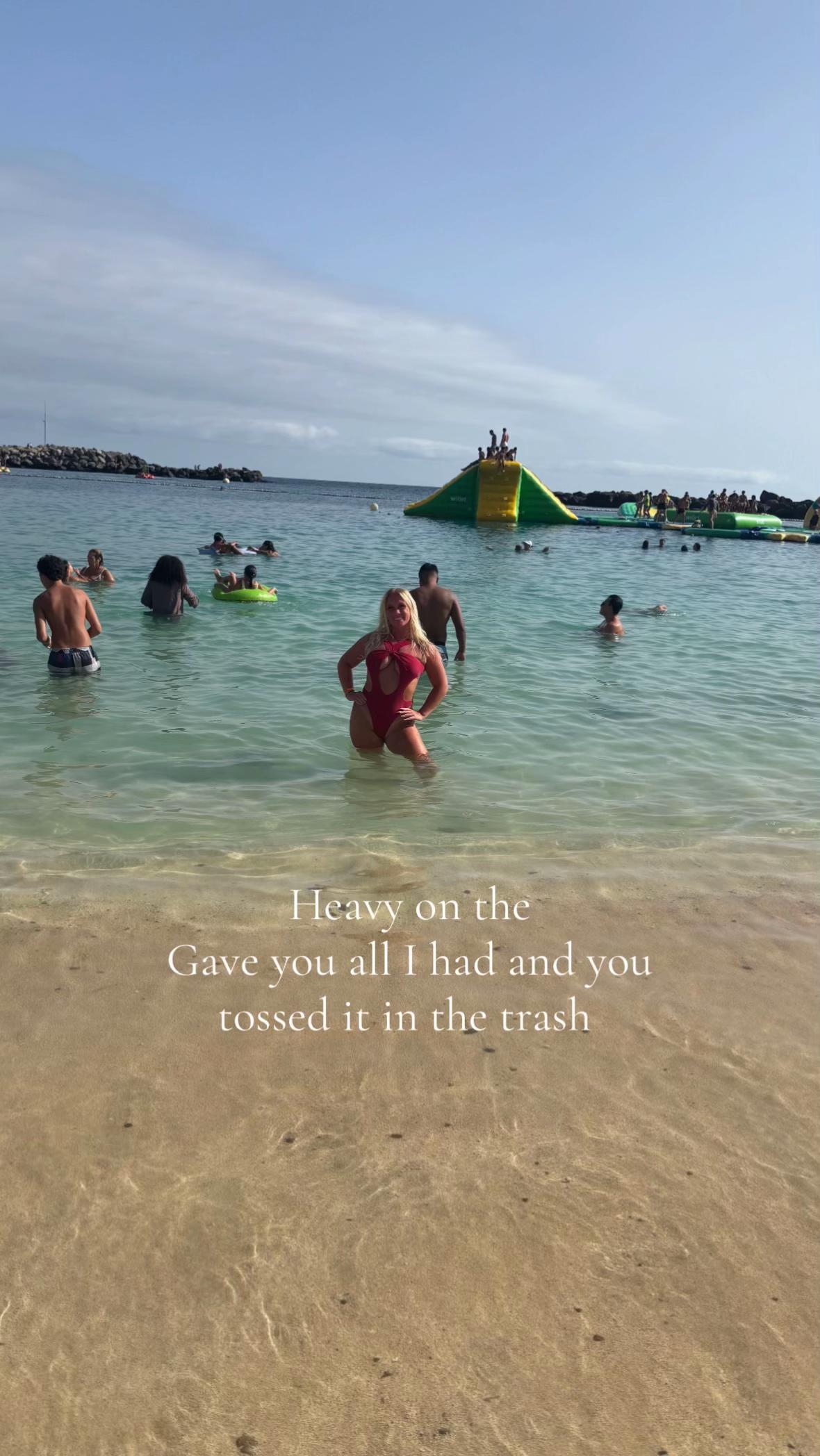 @𝓢𝓱𝓪𝓷𝓷𝓸𝓷🐚🐬🌺🍍