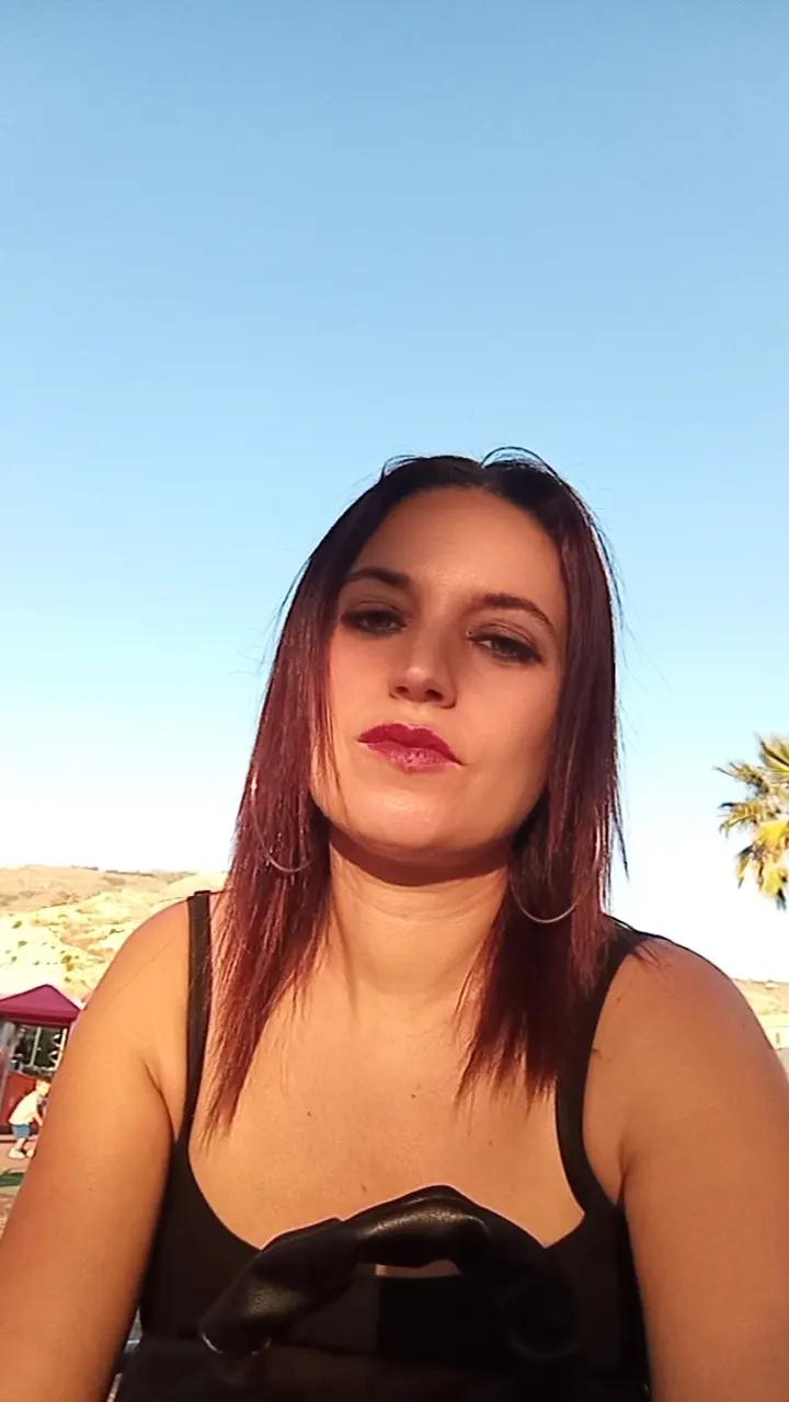 @Enza