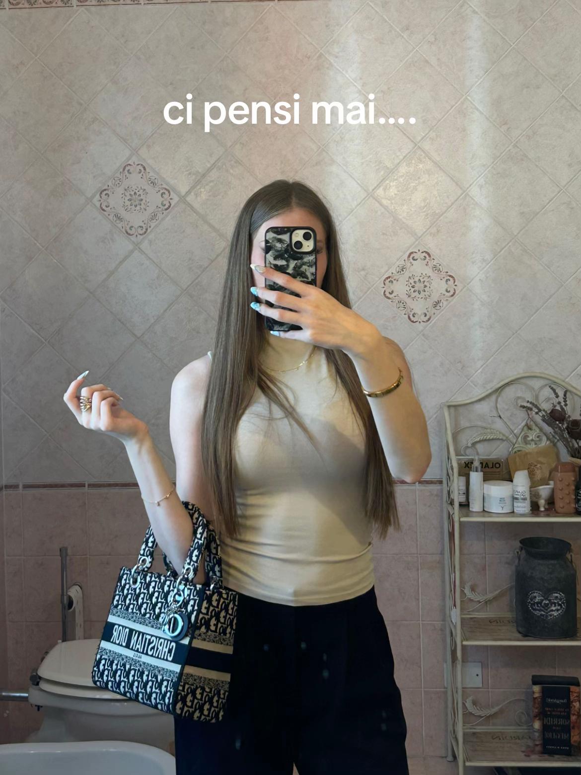 @elena 🎀