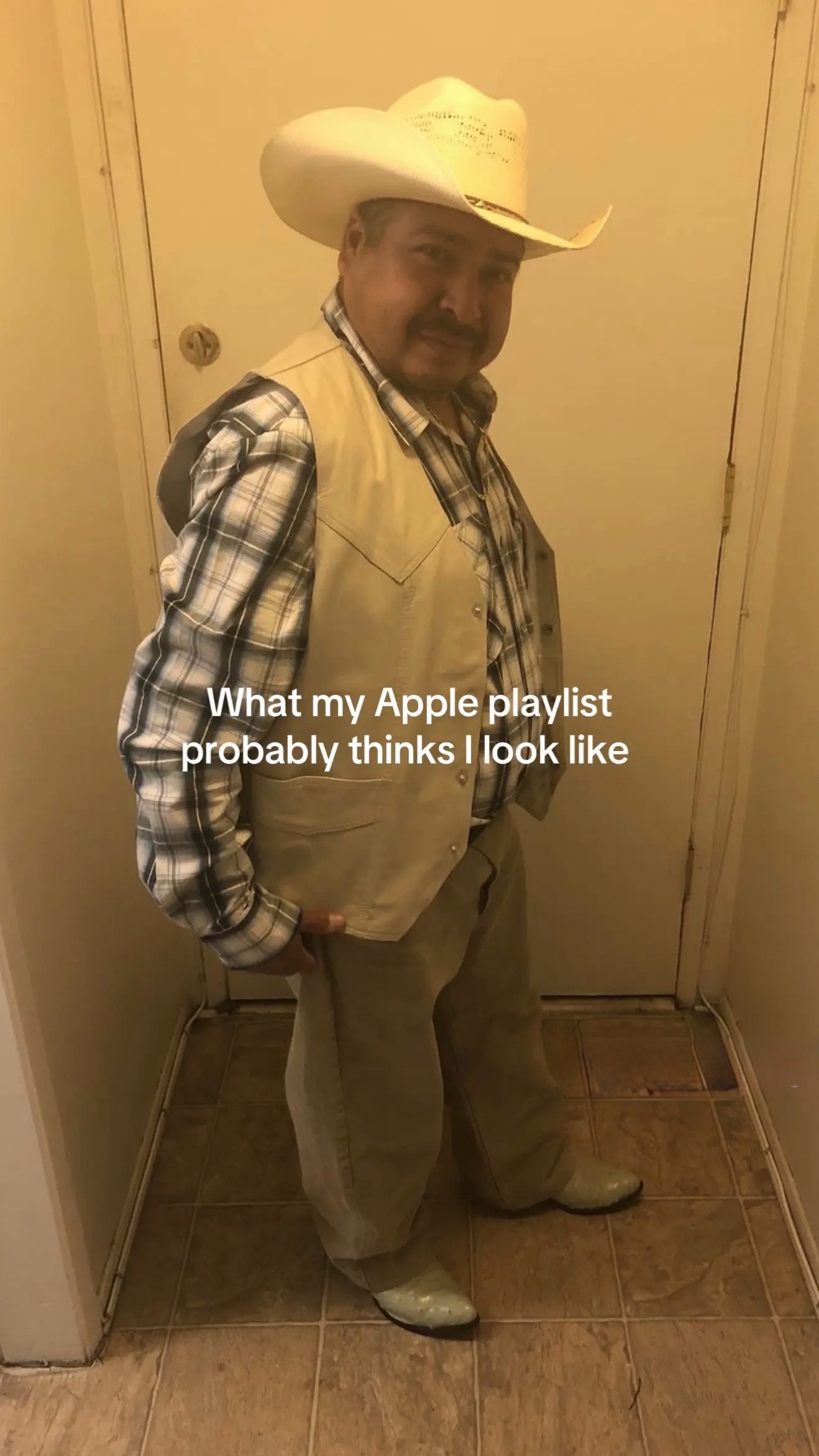 @jehislin26💄📚🤠🐴