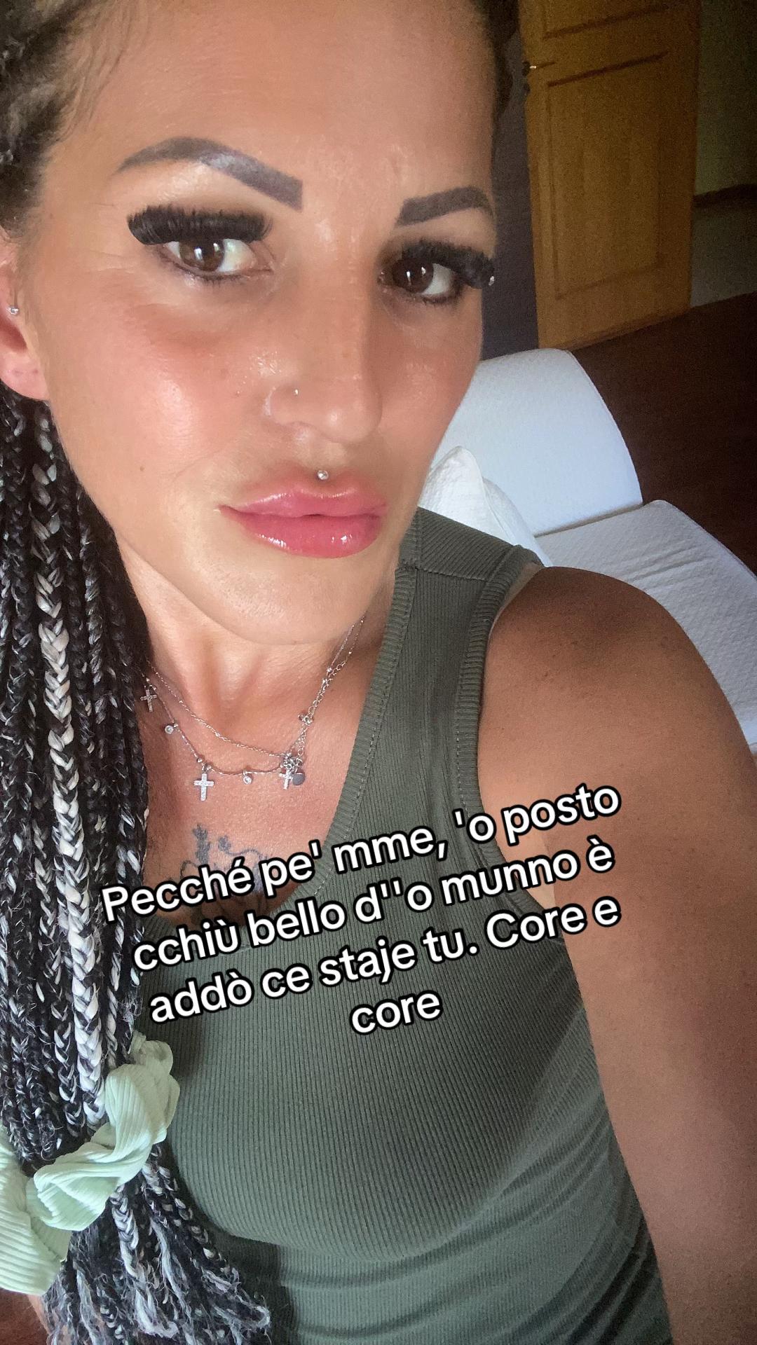 @Rosy🖤🐍