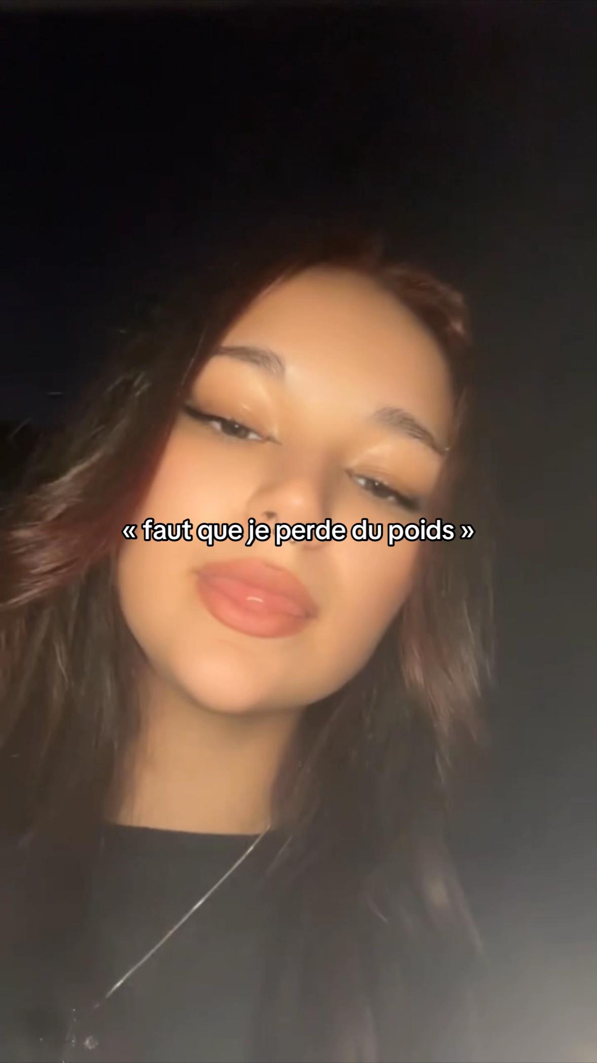 @๐๐
๐๐