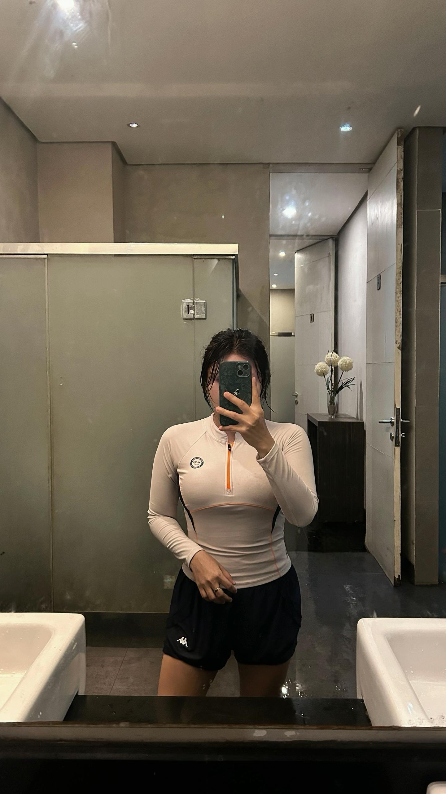 @Aatikach