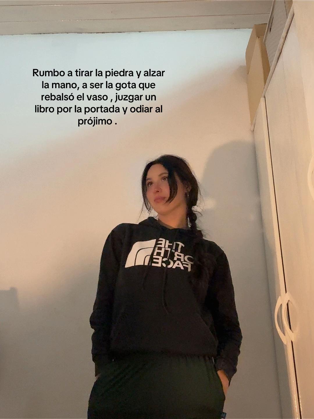 @𝓜 𝓪 𝓼 𝓱 𝓾 🦋