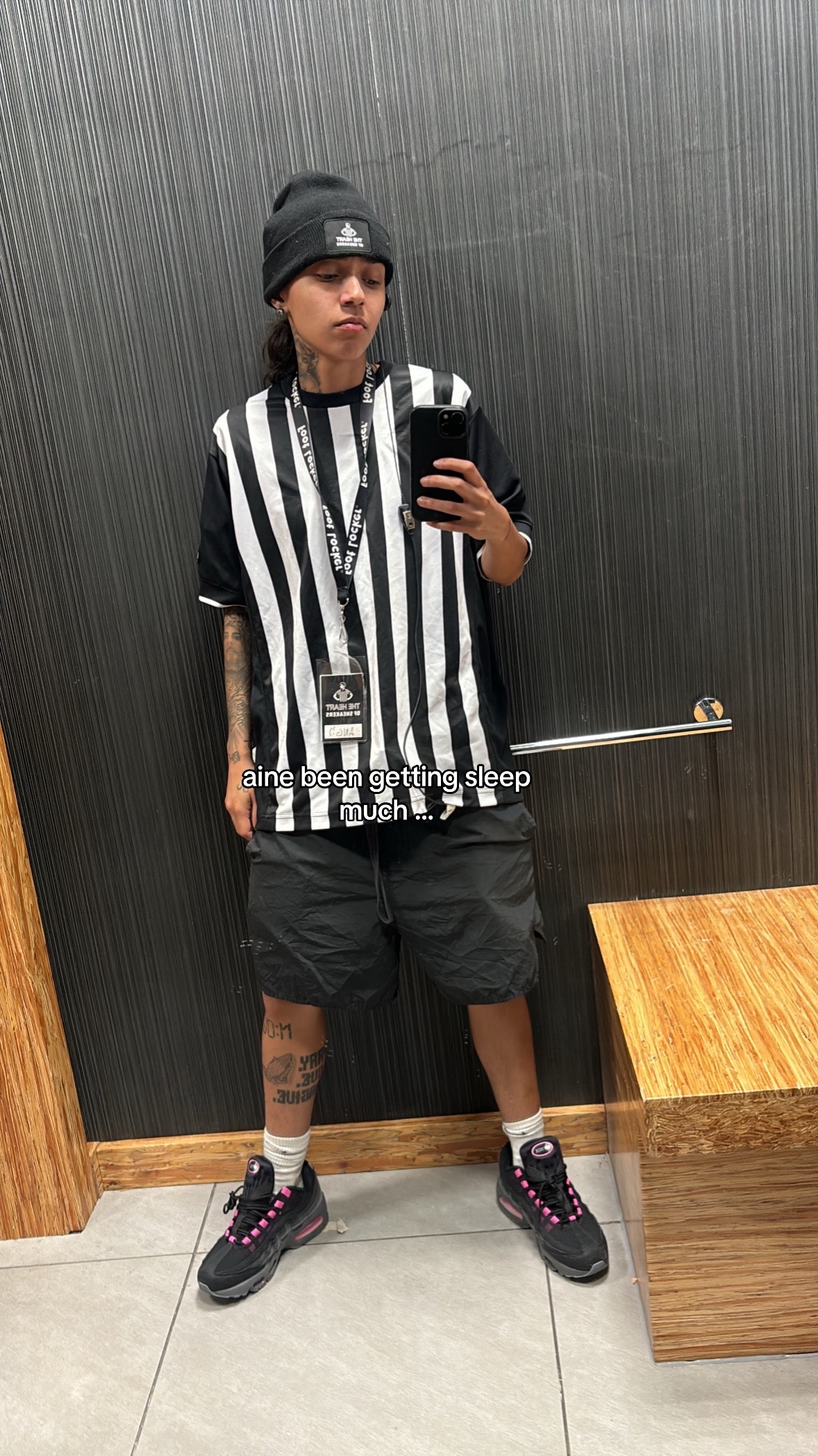@4