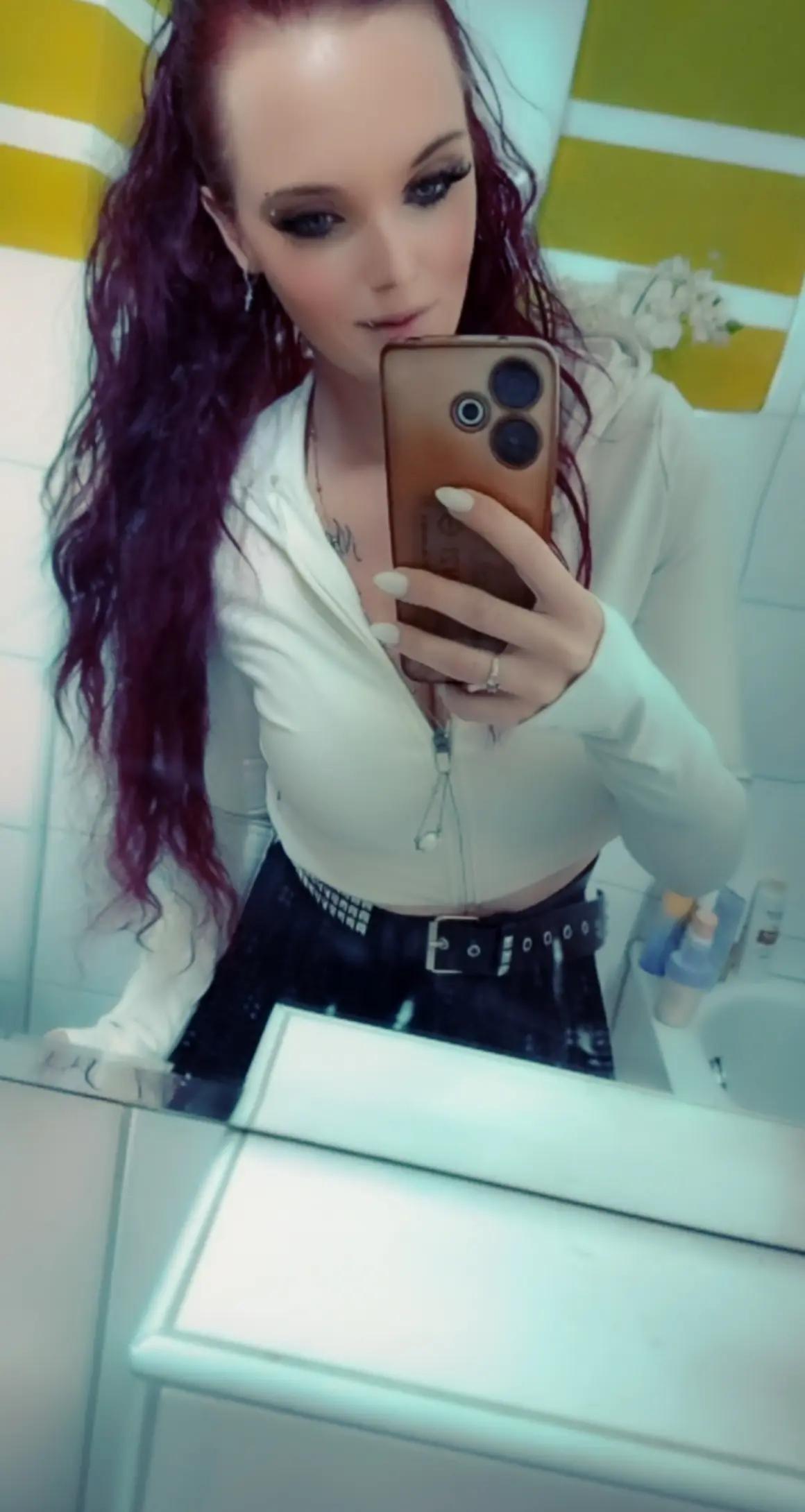 @🥀..🫦~JeSsI~🫦..🥀