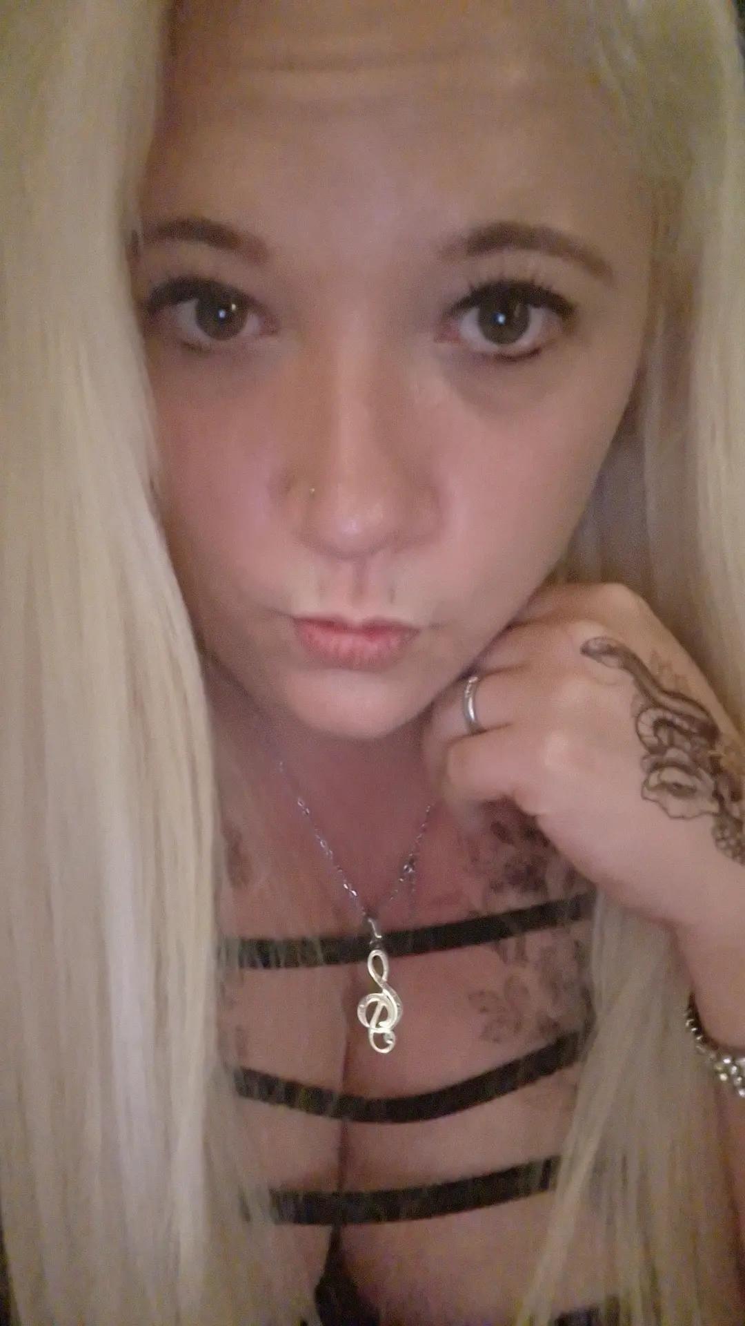 @💕🩷Blondine🩷🎙️💕