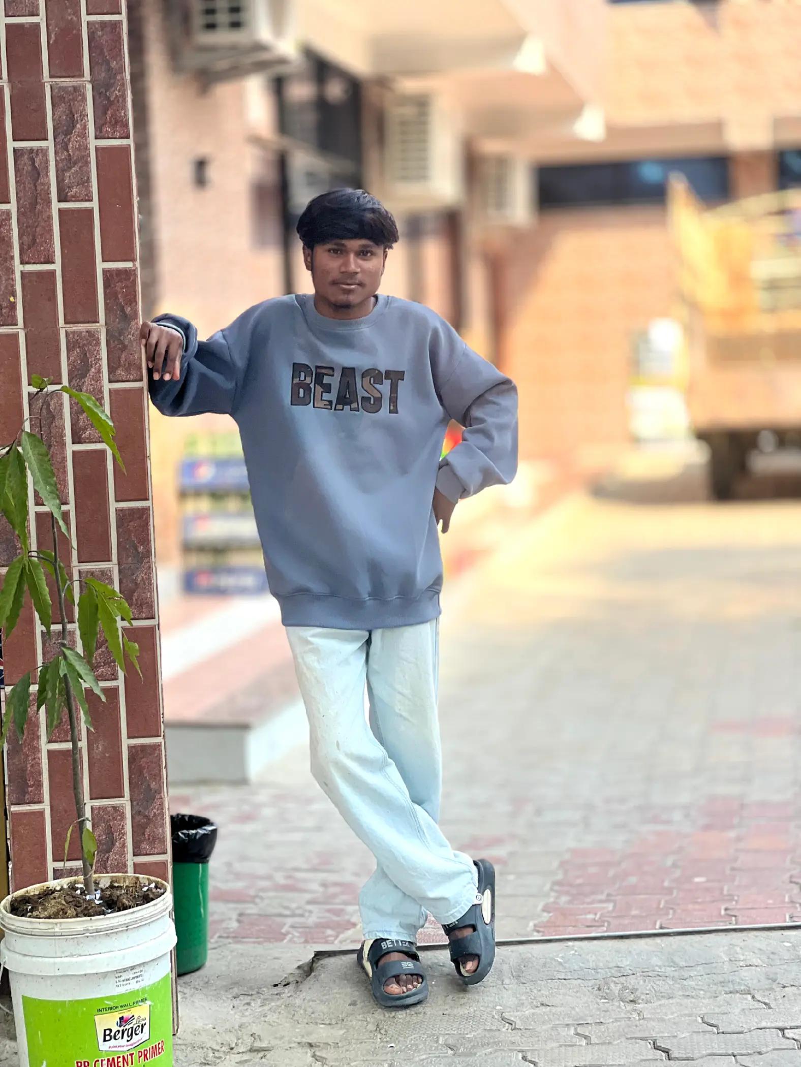 @𝐛𝐫𝐚𝐧𝐝𝐞𝐝_𝐩𝐫𝐚𝐬𝐚𝐧𝐭_