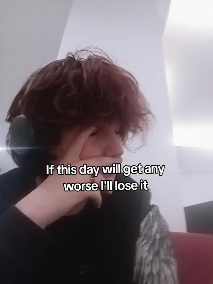 @RayTheDinosauce
